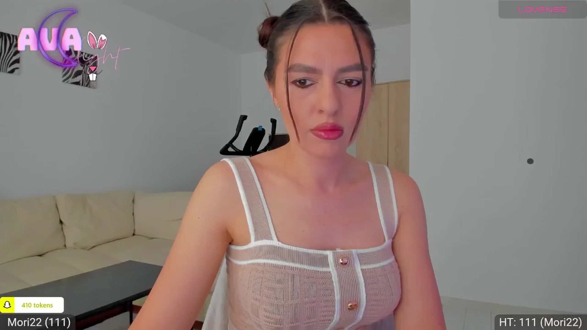 Gallery image thumbnail from AvaMoonlight's myfreecams stream on, 04/27/2024, 16:04 image 10 of 20