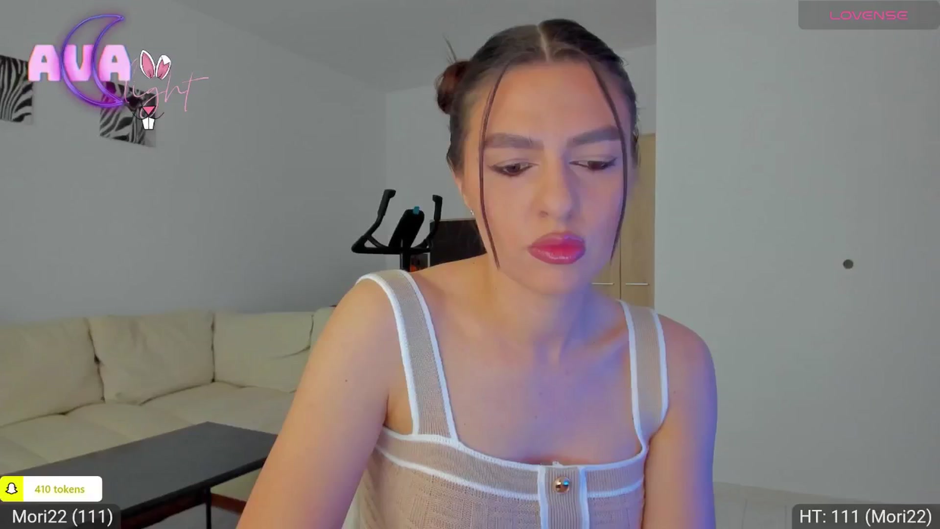 Gallery image thumbnail from AvaMoonlight's myfreecams stream on, 04/27/2024, 16:04 image 14 of 20
