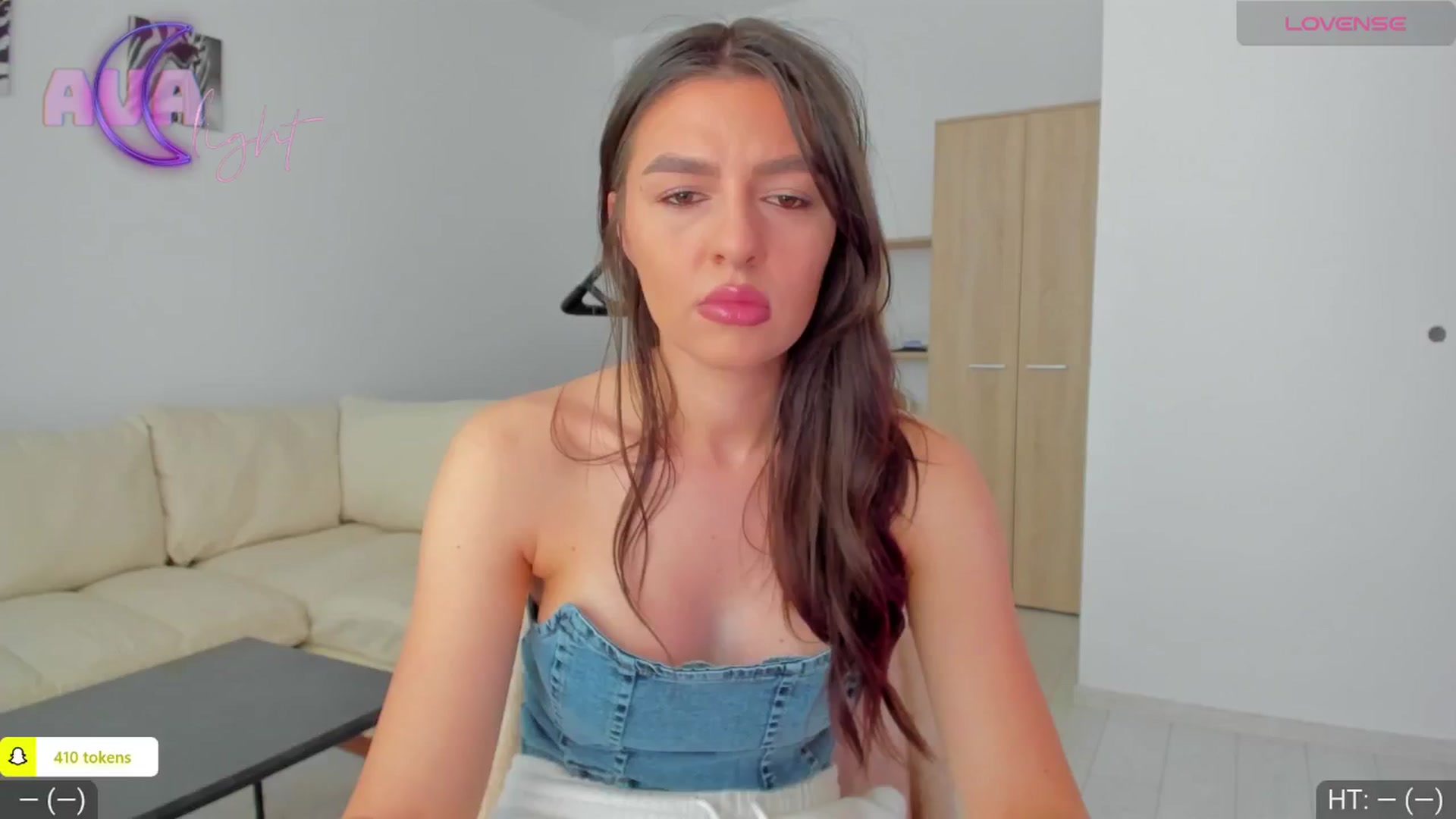 Gallery image thumbnail from AvaMoonlight's myfreecams stream on, 05/10/2024, 16:04 image 2 of 20