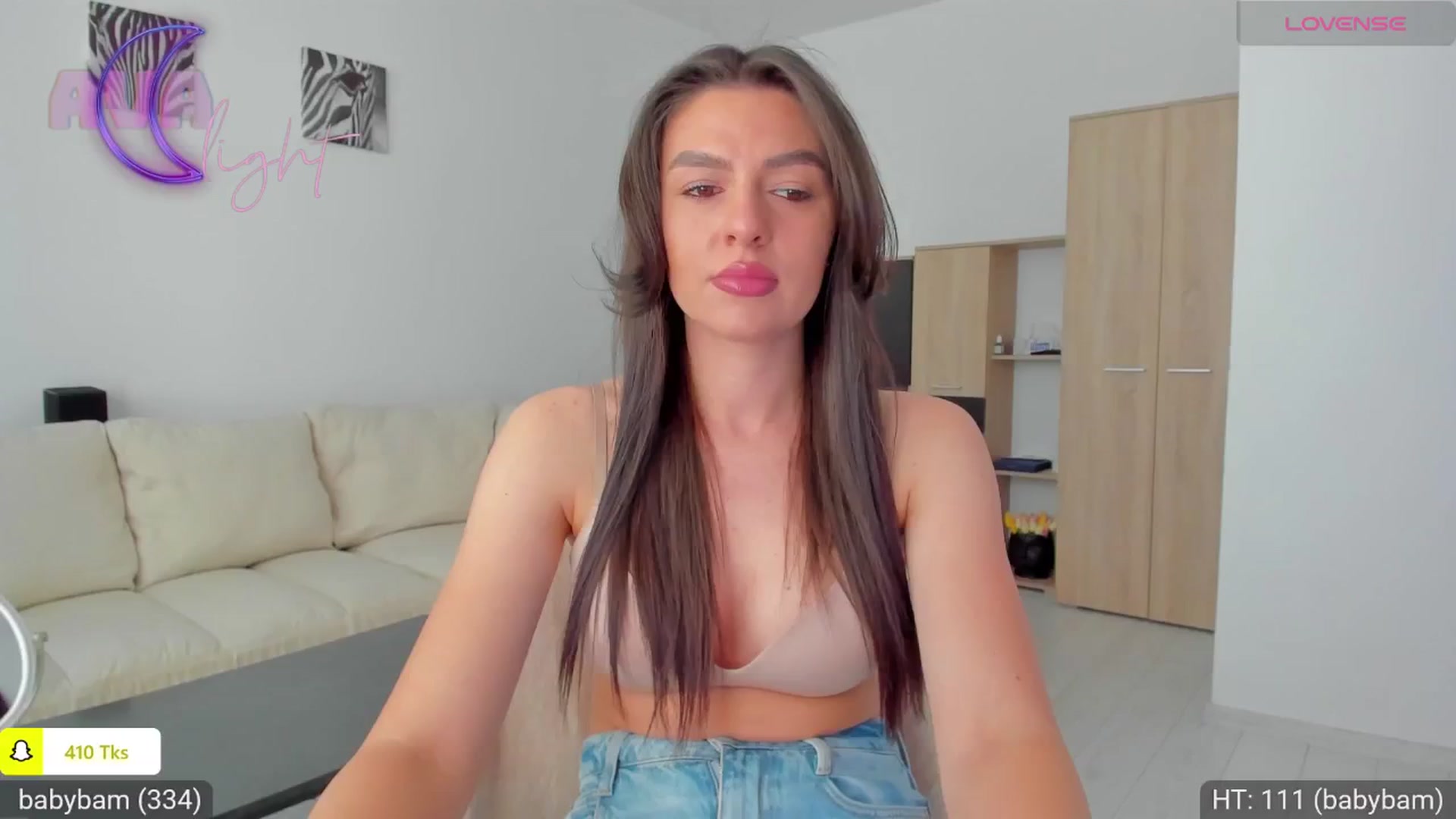 Gallery image thumbnail from AvaMoonlight's myfreecams stream on, 05/13/2024, 16:08 image 8 of 20