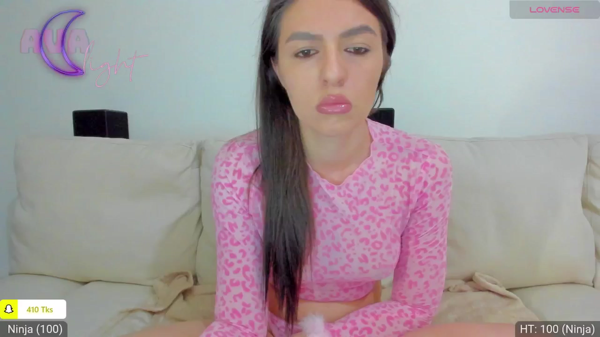 Gallery image thumbnail from AvaMoonlight's myfreecams stream on, 05/14/2024, 24:01 image 3 of 20
