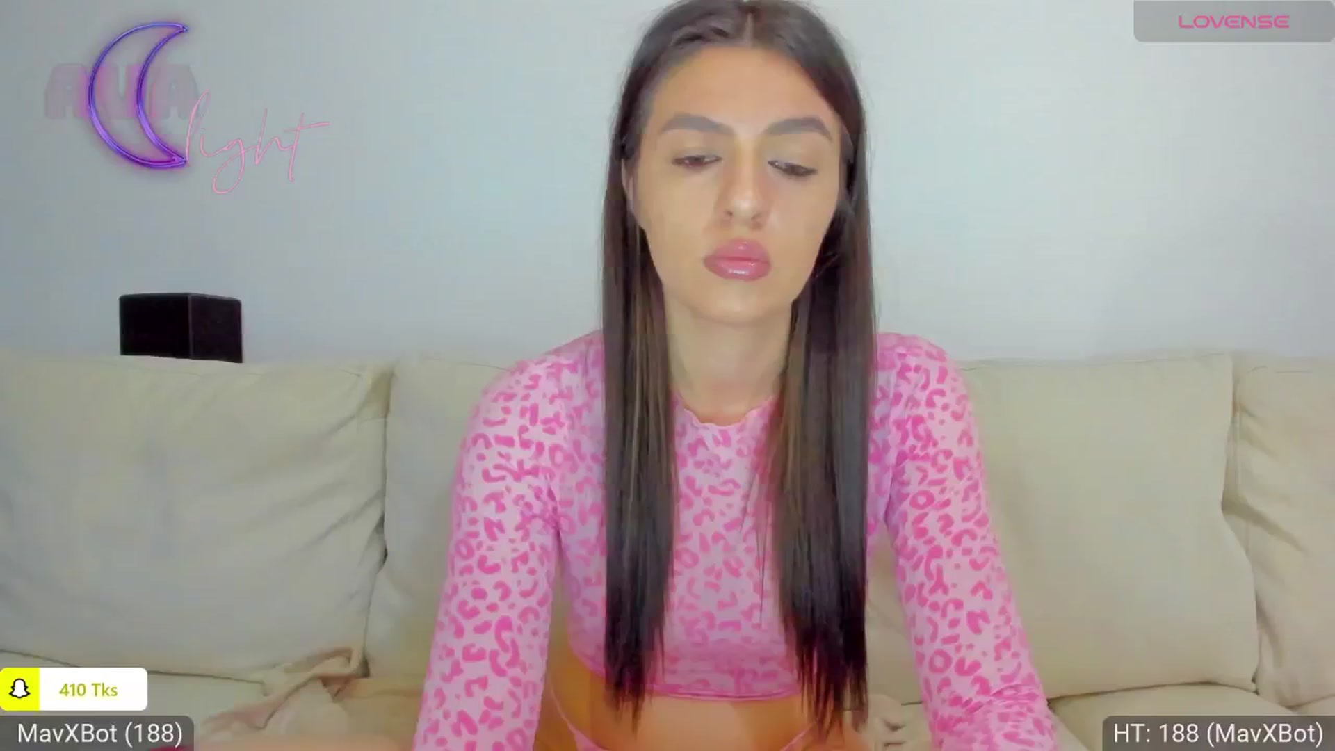 Gallery image thumbnail from AvaMoonlight's myfreecams stream on, 05/14/2024, 24:01 image 19 of 20