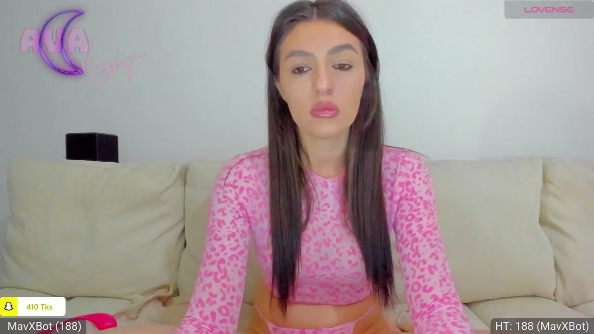 Gallery image thumbnail from AvaMoonlight's myfreecams stream on, 05/14/2024, 24:01 image 12 of 20
