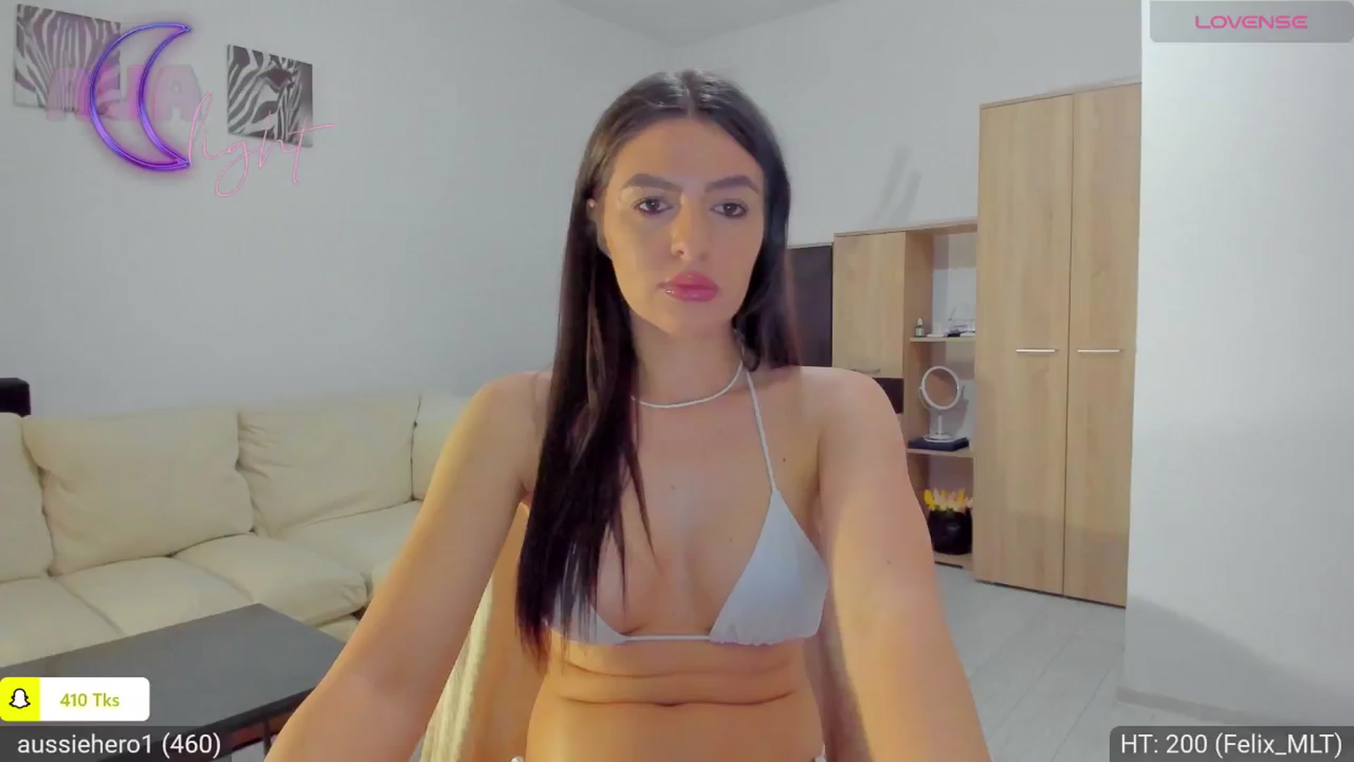 Gallery image thumbnail from AvaMoonlight's myfreecams stream on, 05/15/2024, 24:18 image 1 of 20