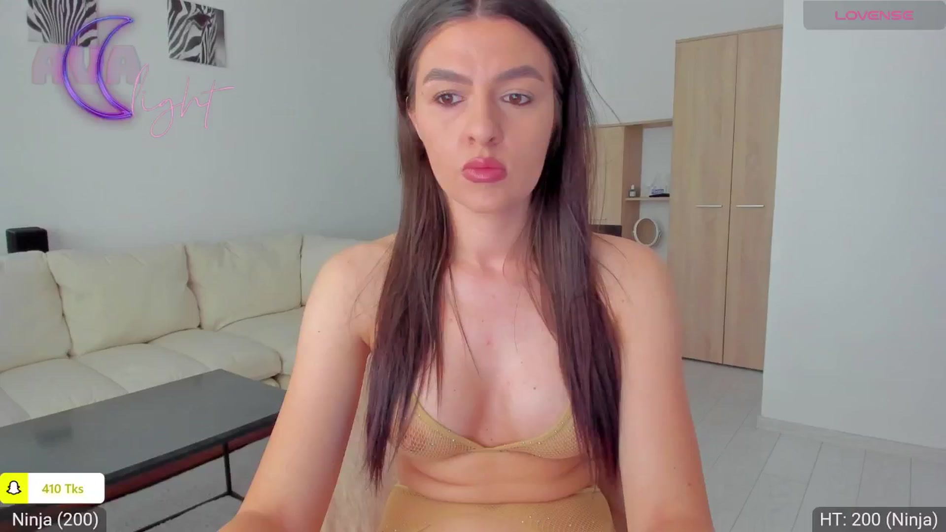 Gallery image thumbnail from AvaMoonlight's myfreecams stream on, 05/15/2024, 16:09 image 2 of 20