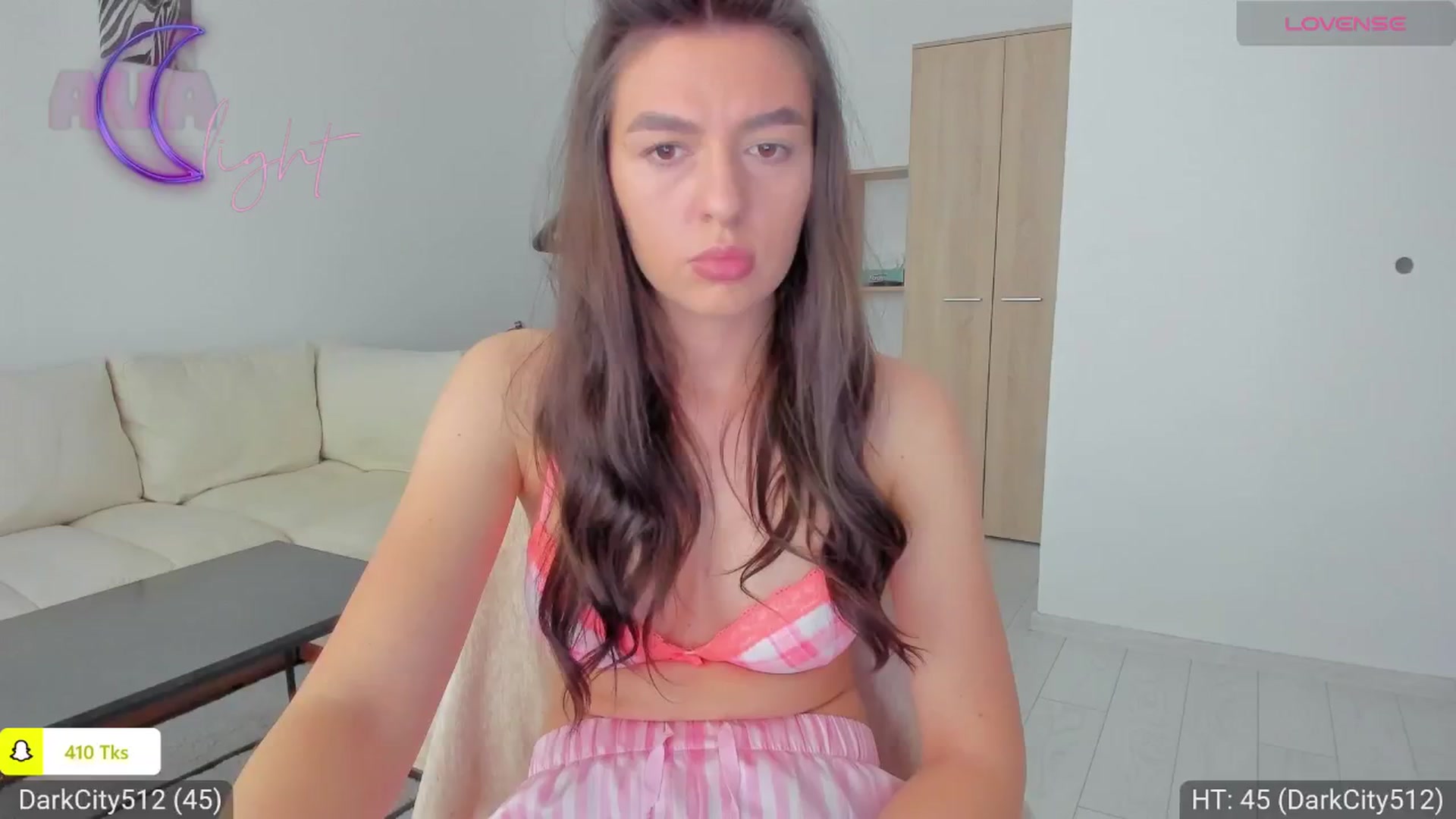 Gallery image thumbnail from AvaMoonlight's myfreecams stream on, 05/19/2024, 14:44 image 14 of 20