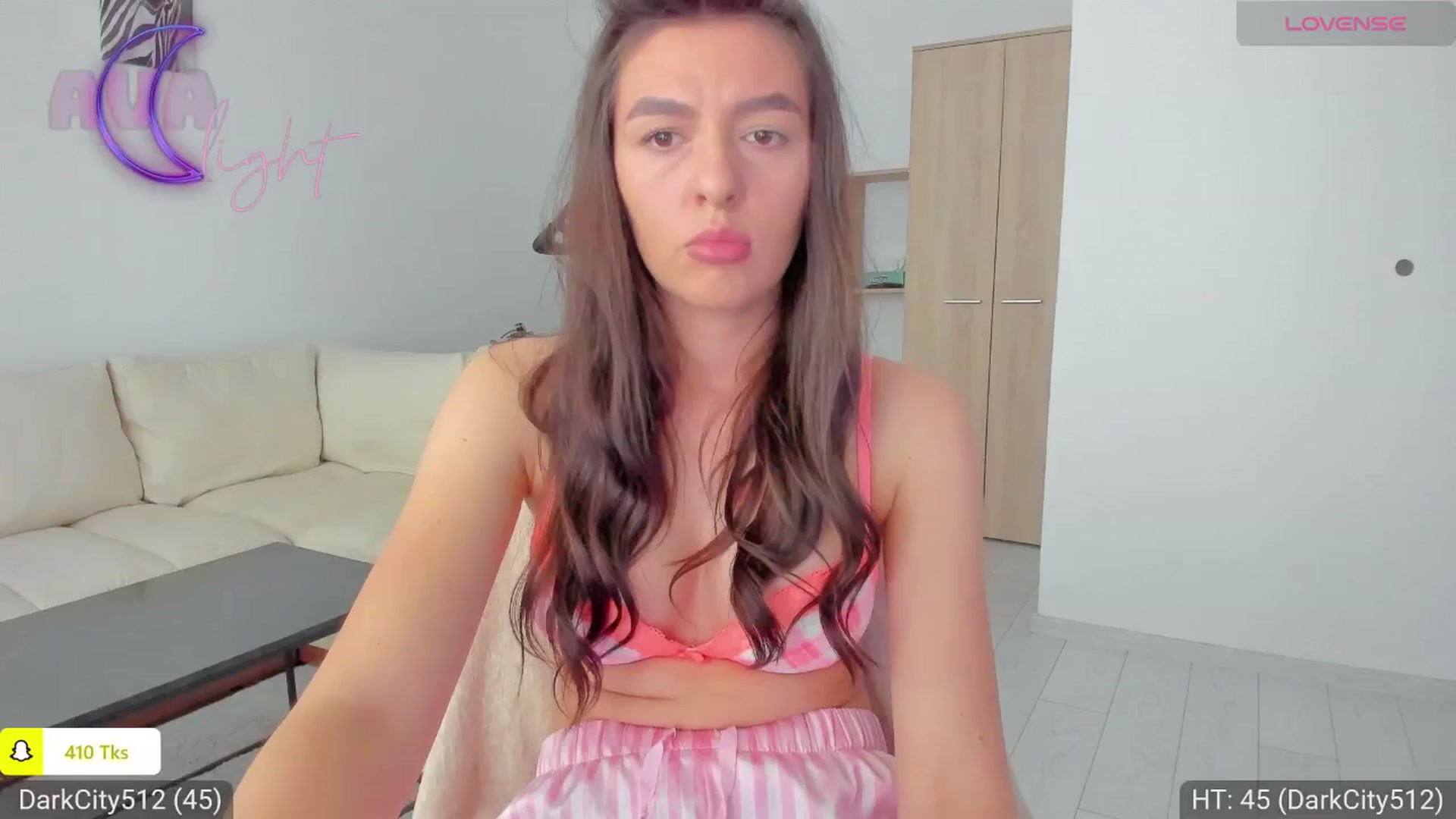 Gallery image thumbnail from AvaMoonlight's myfreecams stream on, 05/19/2024, 14:44 image 15 of 20