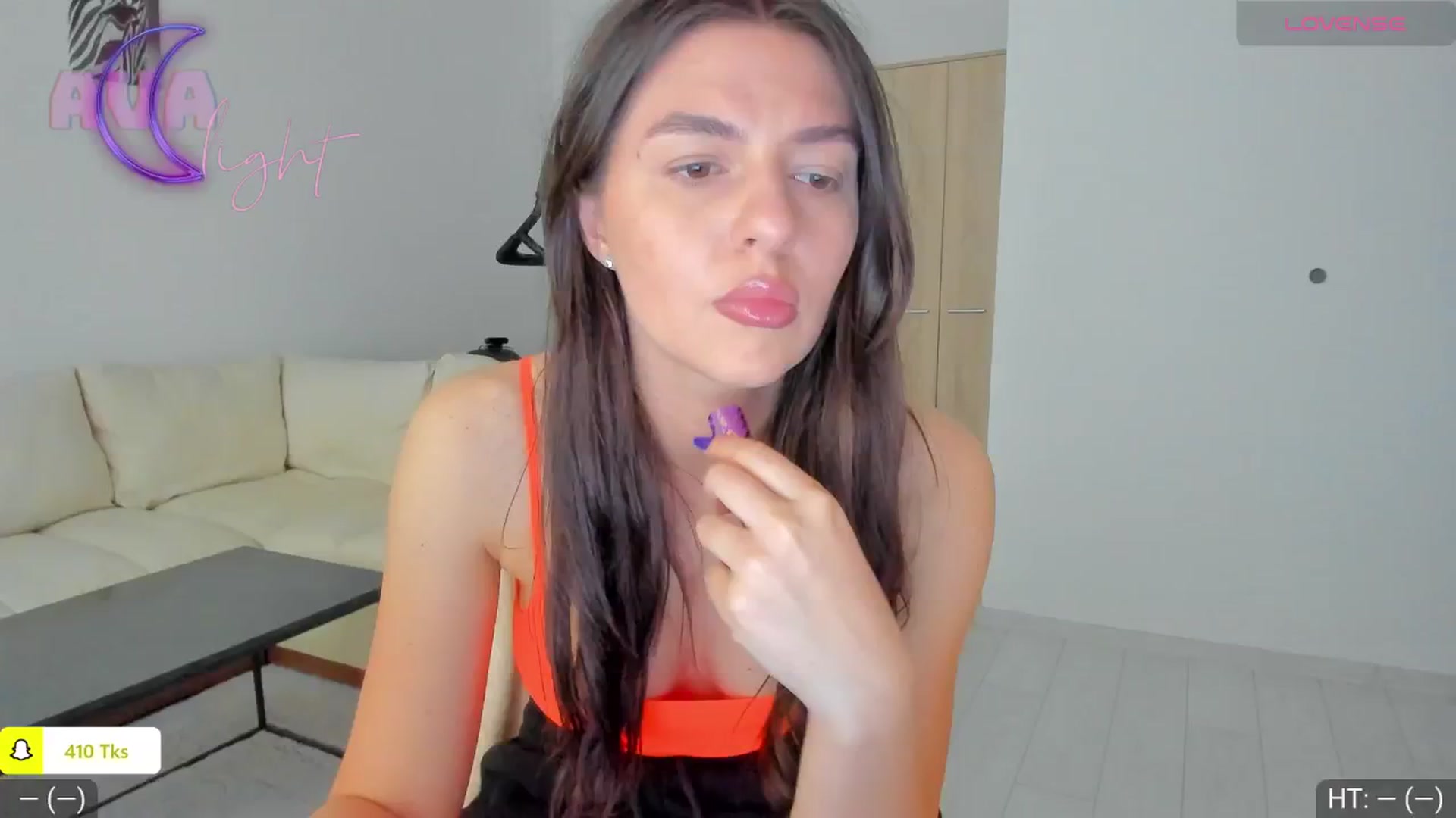 Gallery image thumbnail from AvaMoonlight's myfreecams stream on, 05/20/2024, 15:59 image 9 of 20