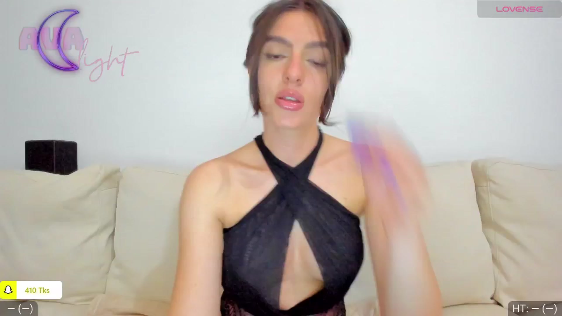 Gallery image thumbnail from AvaMoonlight's myfreecams stream on, 05/20/2024, 23:13 image 5 of 20