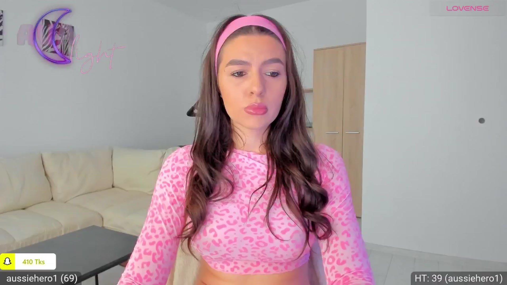 Gallery image thumbnail from AvaMoonlight's myfreecams stream on, 05/27/2024, 16:15 image 6 of 20