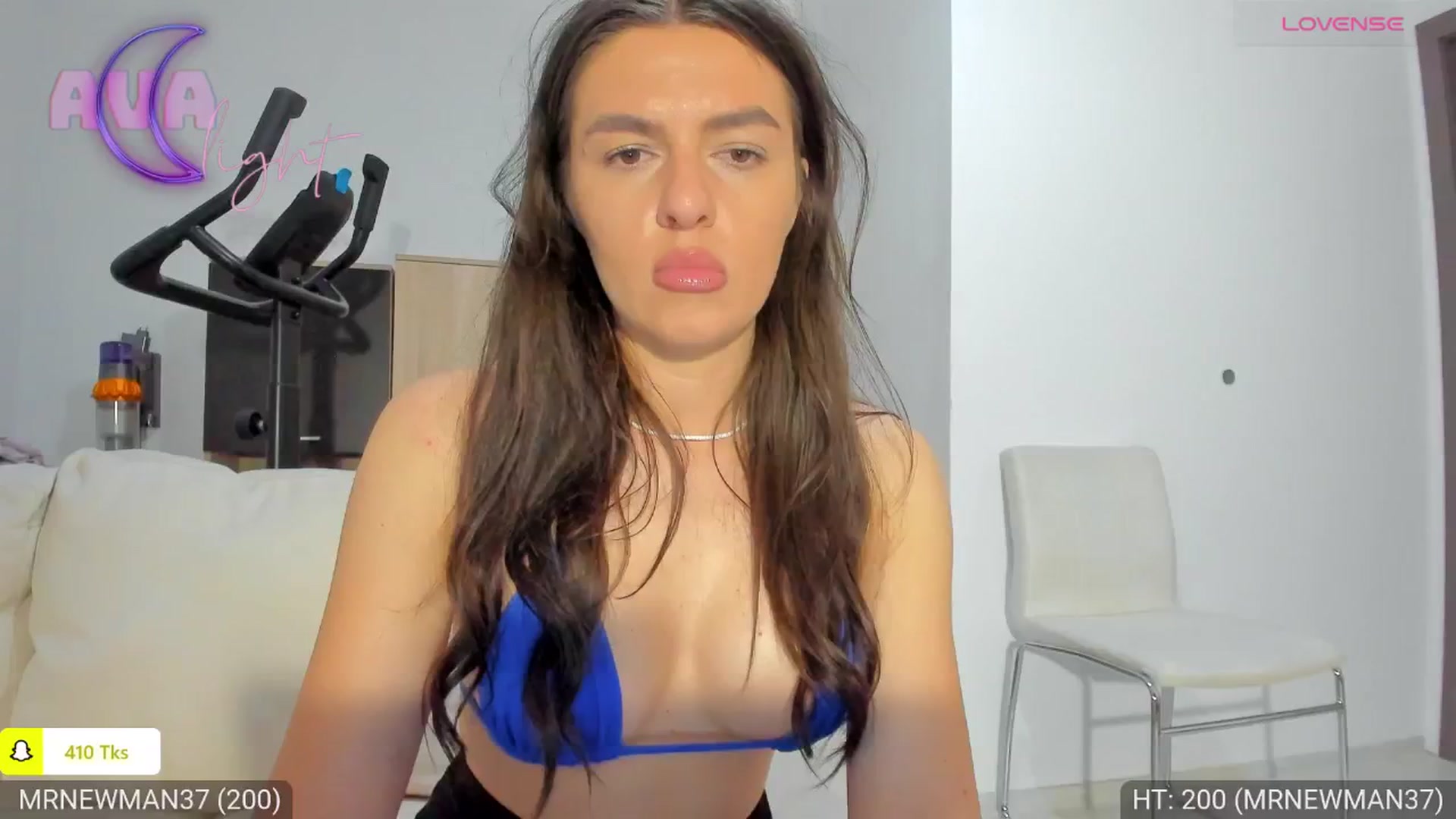 Gallery image thumbnail from AvaMoonlight's myfreecams stream on, 05/28/2024, 23:12 image 17 of 20