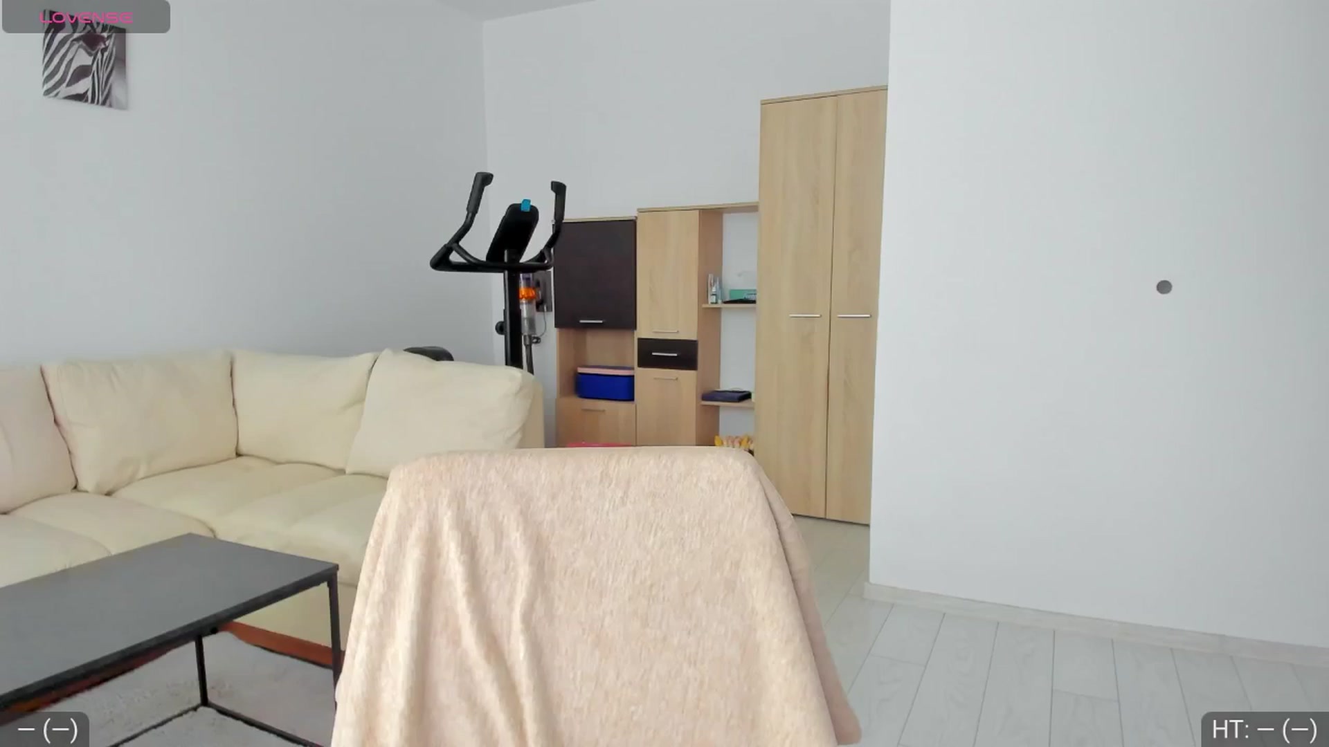Gallery image thumbnail from AvaMoonlight's myfreecams stream on, 05/30/2024, 16:14 image 1 of 20