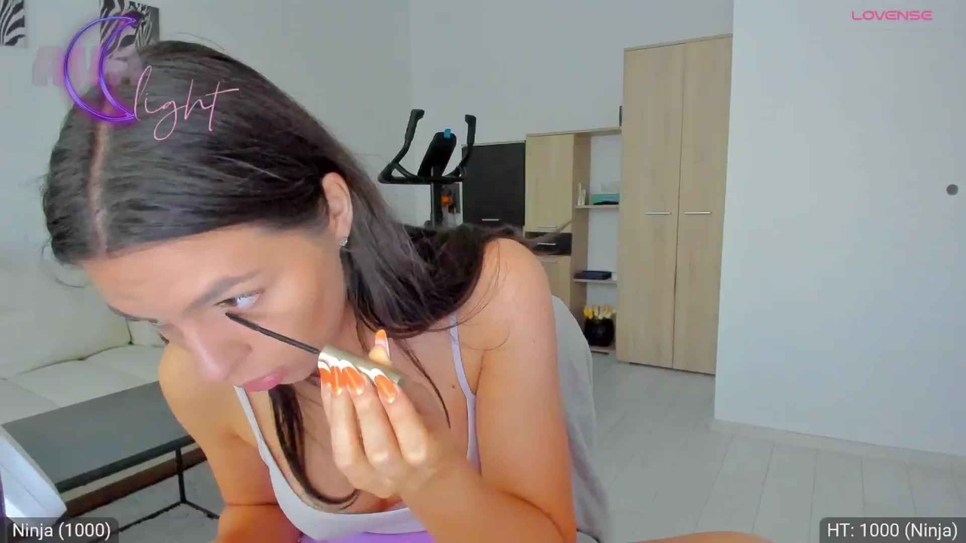 Gallery image thumbnail from AvaMoonlight's myfreecams stream on, 06/06/2024, 16:00 image 19 of 20