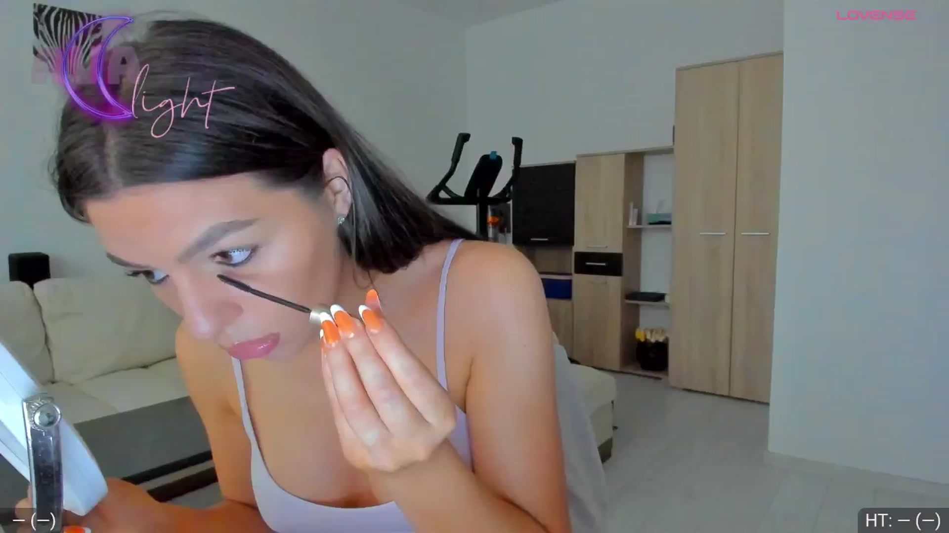 Gallery image thumbnail from AvaMoonlight's myfreecams stream on, 06/08/2024, 16:09 image 5 of 20