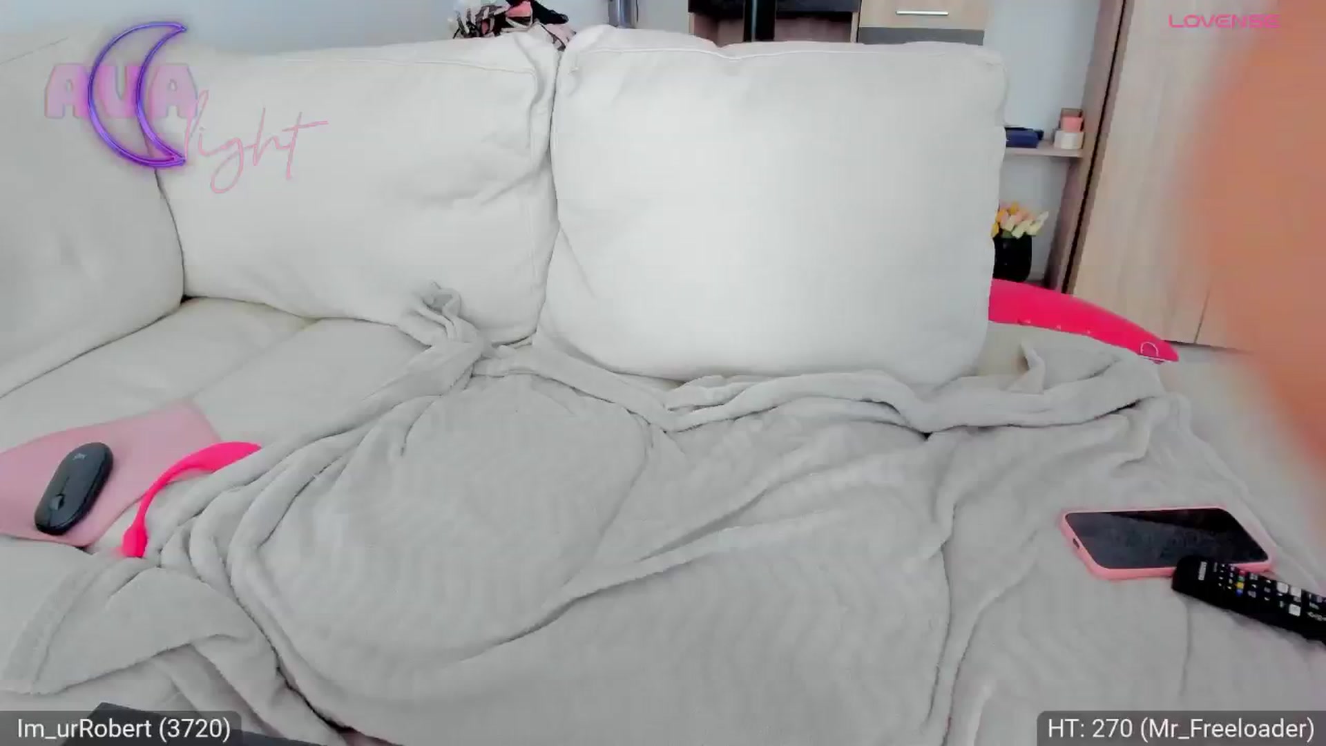 Gallery image thumbnail from AvaMoonlight's myfreecams stream on, 06/09/2024, 16:03 image 18 of 20