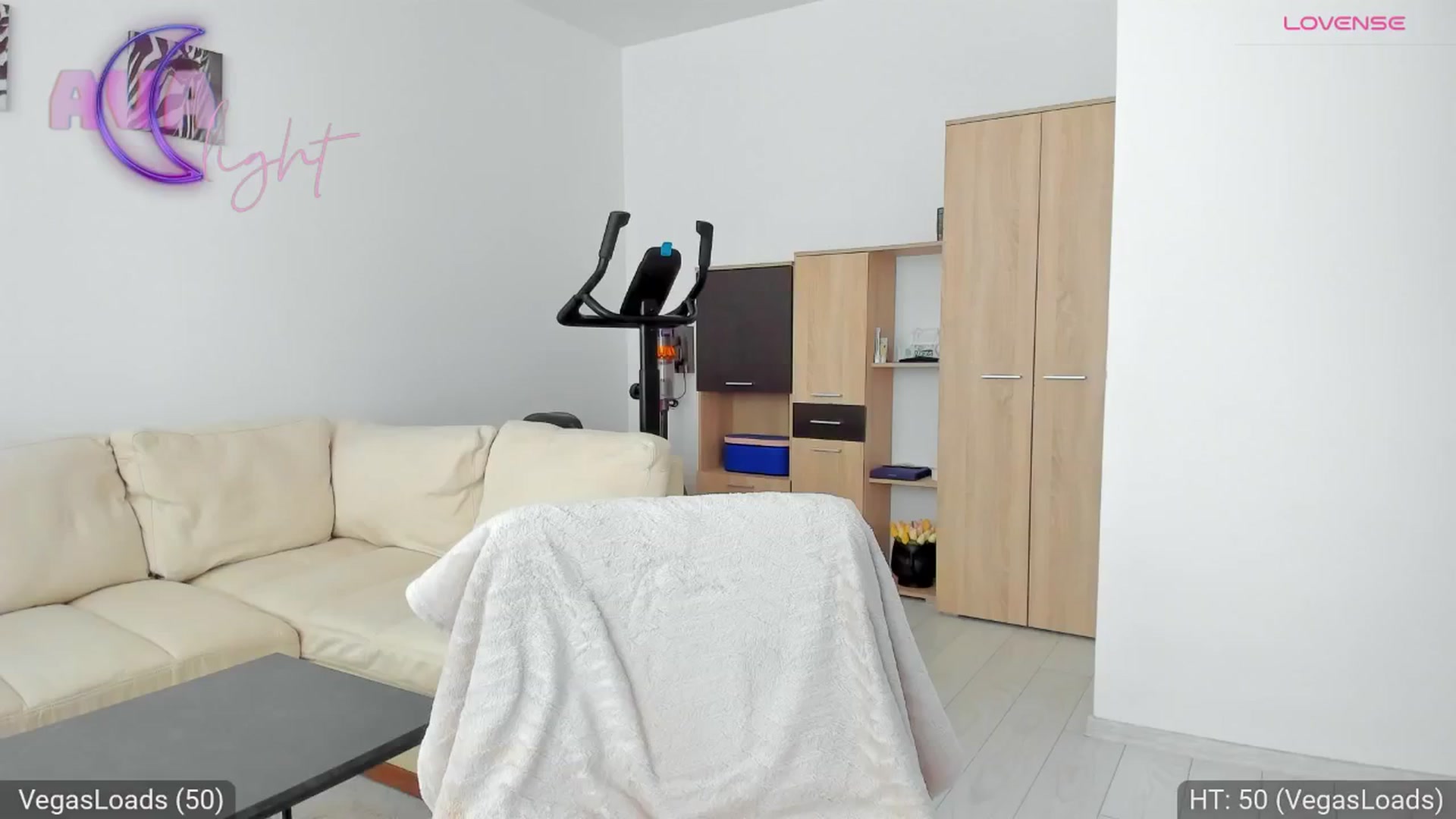 Gallery image thumbnail from AvaMoonlight's myfreecams stream on, 06/10/2024, 16:05 image 7 of 20