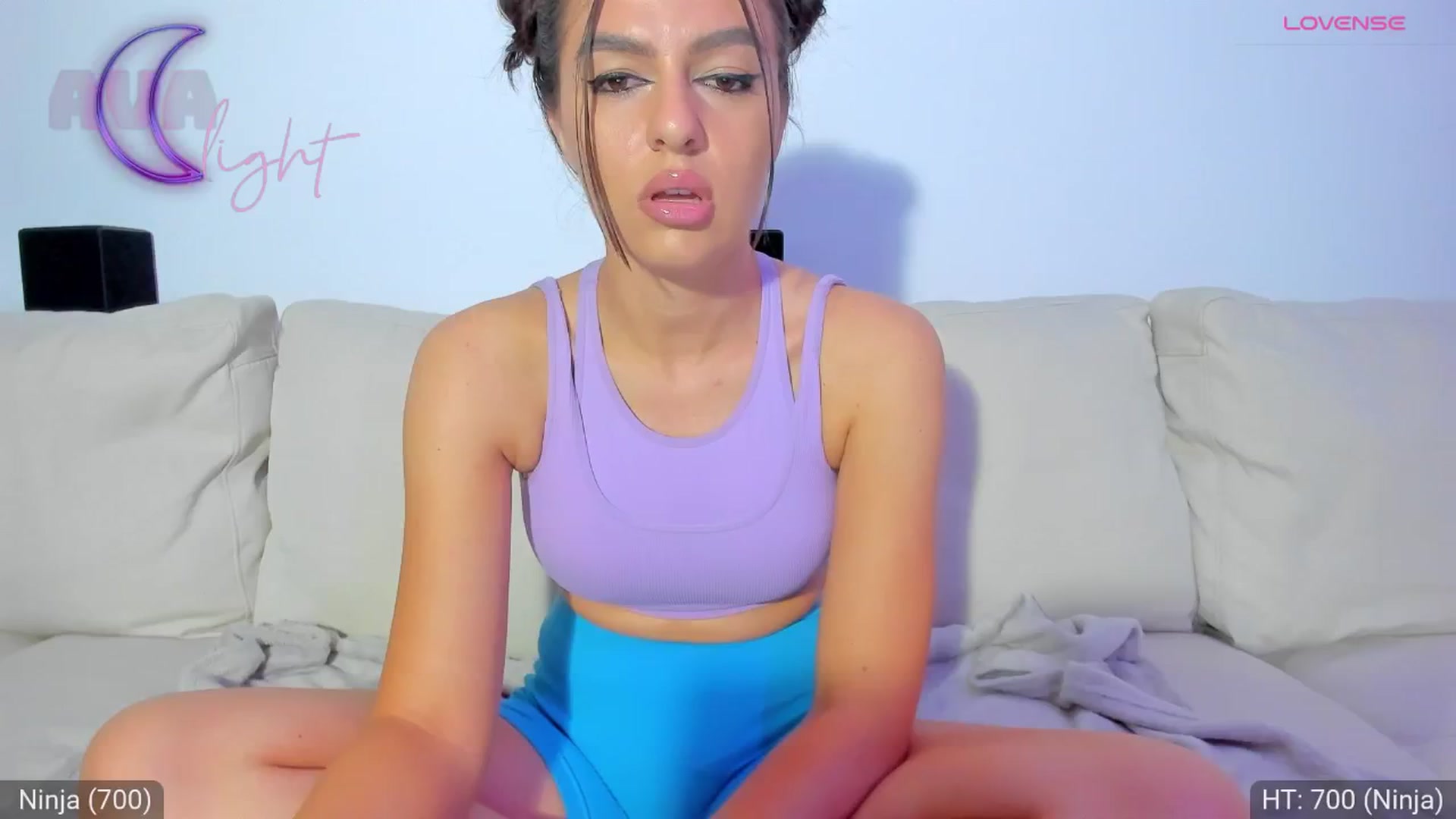 Gallery image thumbnail from AvaMoonlight's myfreecams stream on, 06/10/2024, 23:58 image 13 of 20