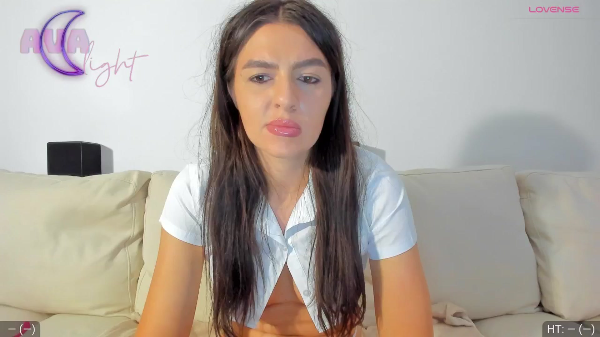 Gallery image thumbnail from AvaMoonlight's myfreecams stream on, 06/17/2024, 22:32 image 11 of 20