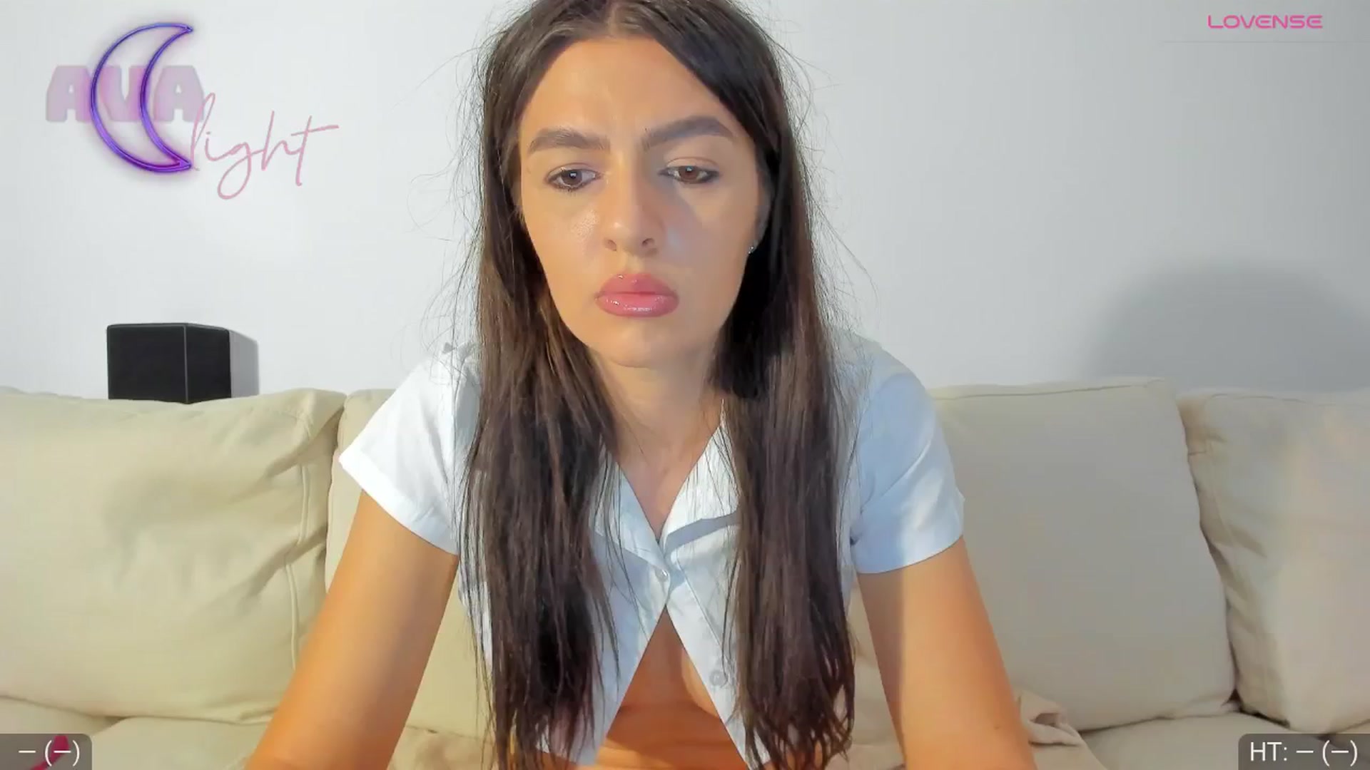 Gallery image thumbnail from AvaMoonlight's myfreecams stream on, 06/17/2024, 22:32 image 1 of 20