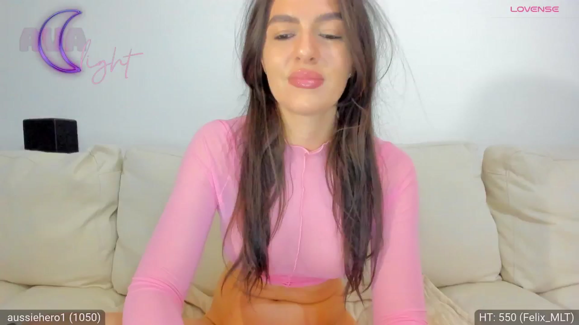 Gallery image thumbnail from AvaMoonlight's myfreecams stream on, 06/18/2024, 23:26 image 5 of 20