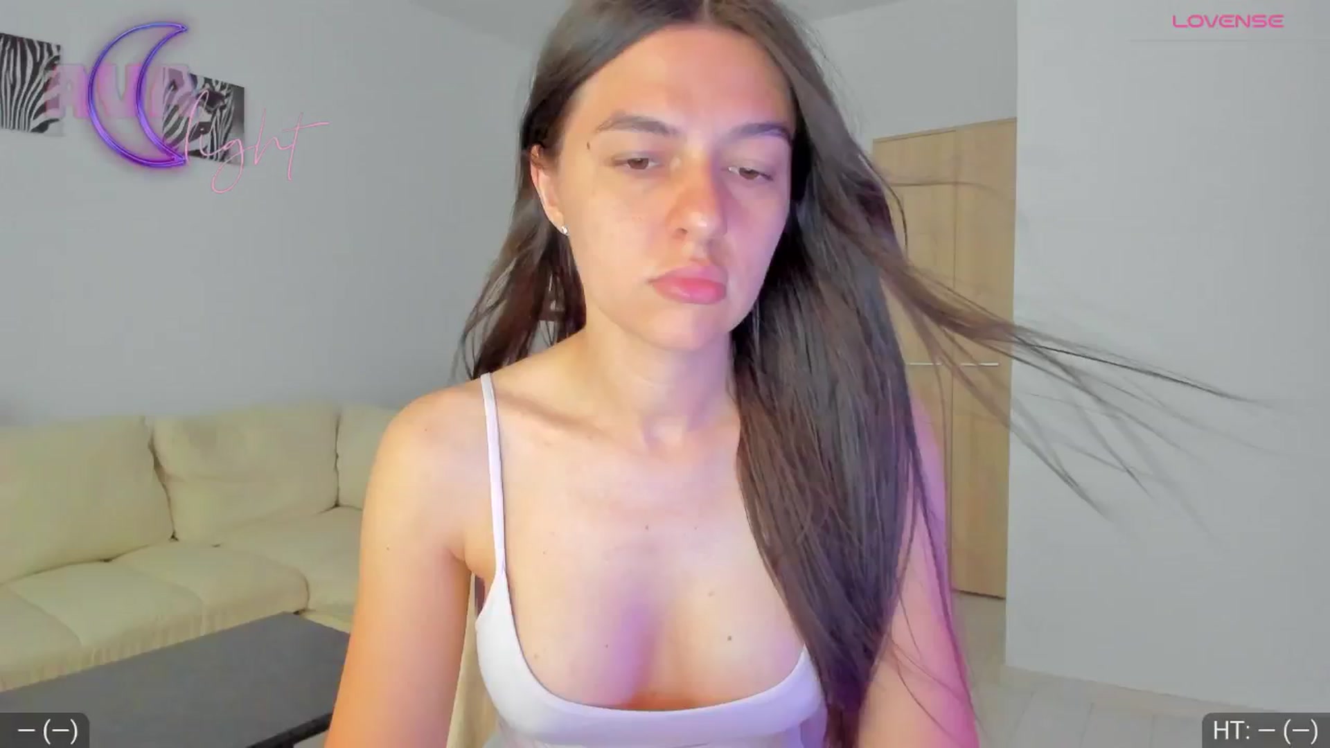 Gallery image thumbnail from AvaMoonlight's myfreecams stream on, 06/23/2024, 16:09 image 4 of 20