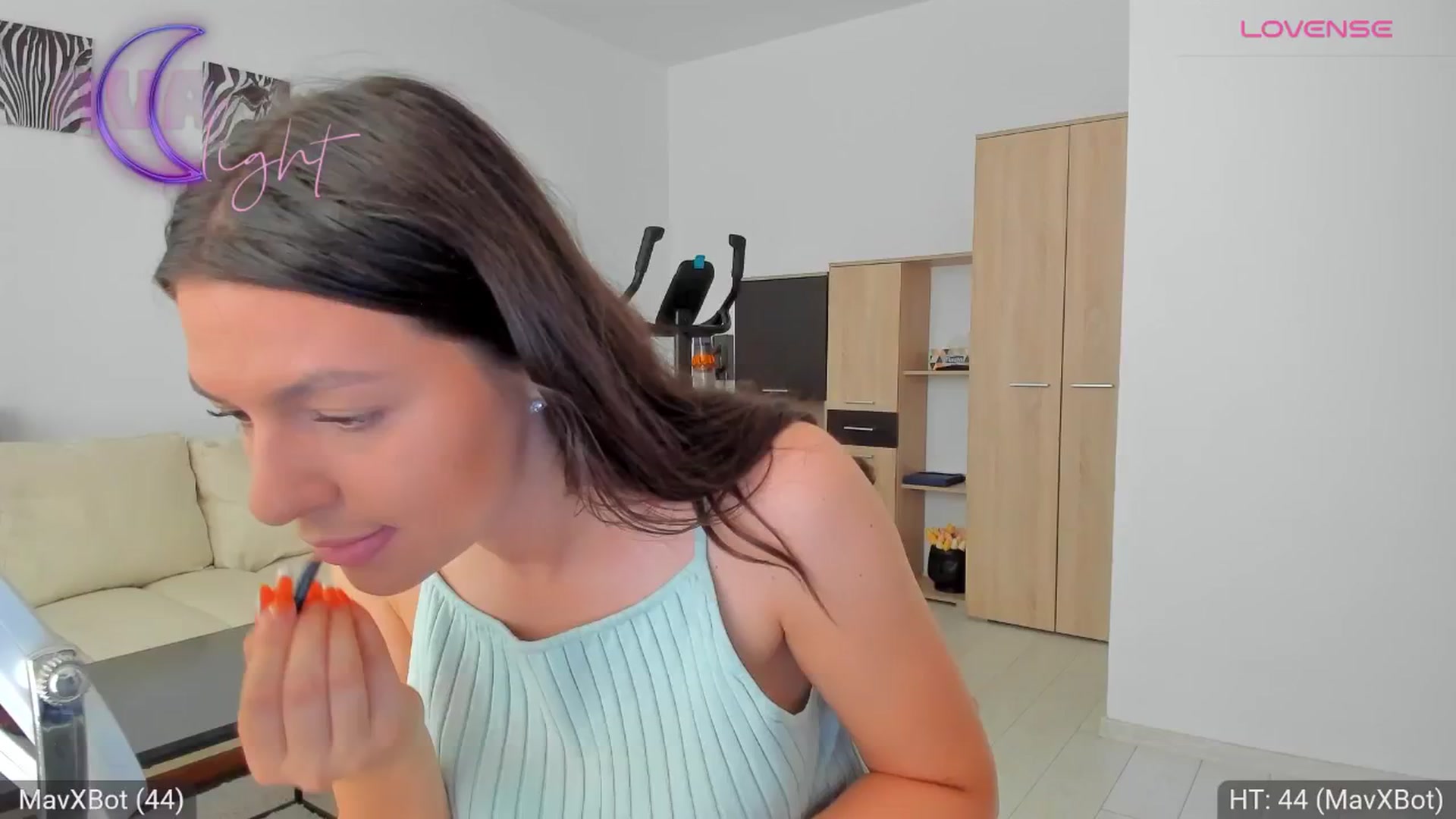 Gallery image thumbnail from AvaMoonlight's myfreecams stream on, 07/01/2024, 15:44 image 14 of 20
