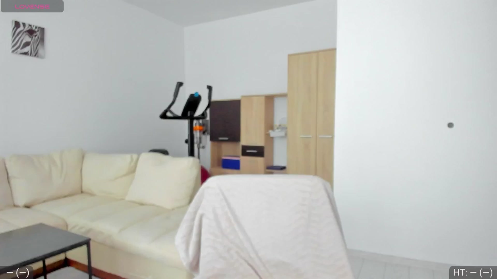 Gallery image thumbnail from AvaMoonlight's myfreecams stream on, 07/05/2024, 16:15 image 2 of 20