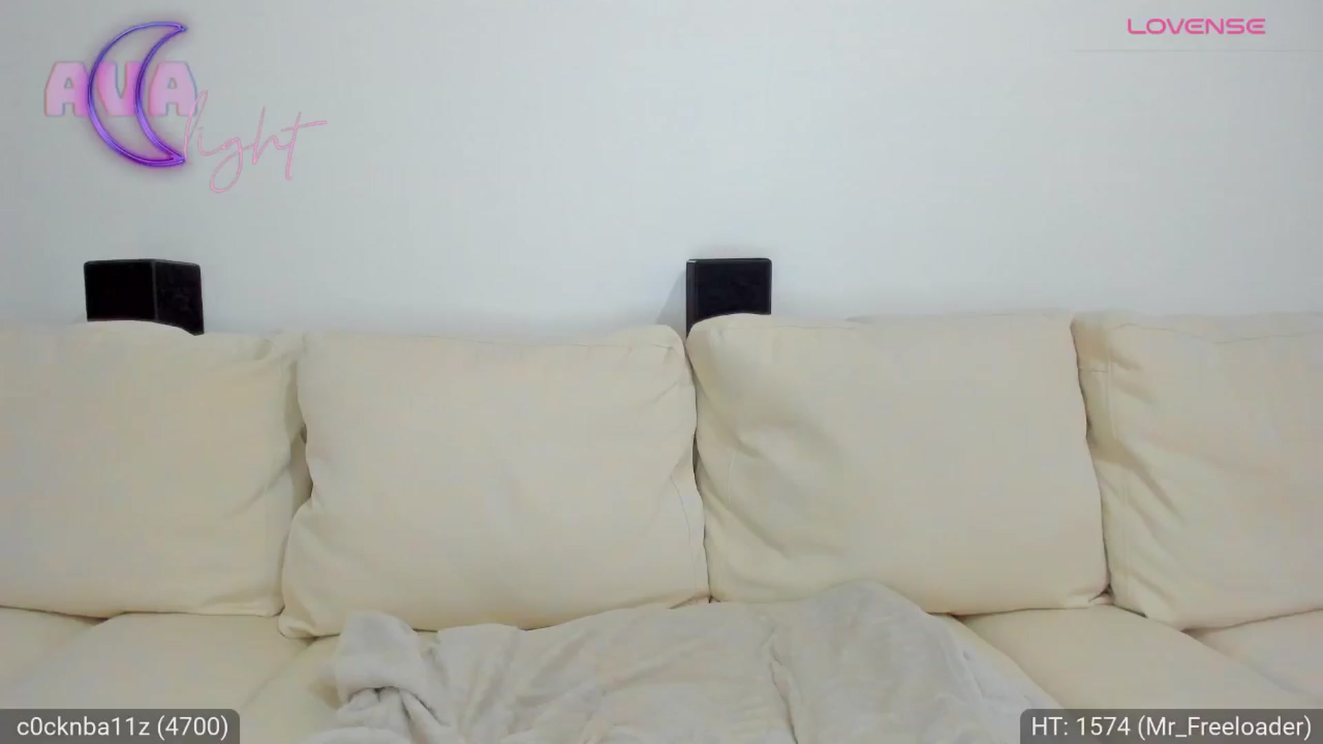 Gallery image thumbnail from AvaMoonlight's myfreecams stream on, 07/09/2024, 24:13 image 10 of 20