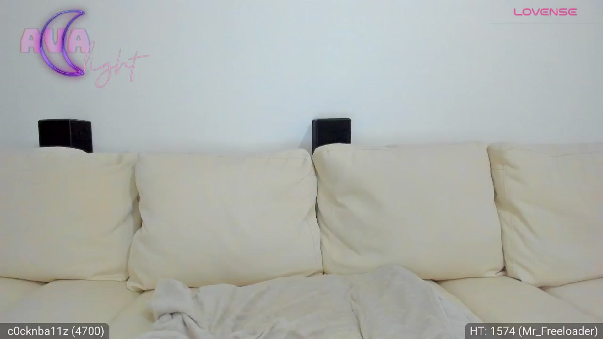 Gallery image thumbnail from AvaMoonlight's myfreecams stream on, 07/09/2024, 24:13 image 12 of 20