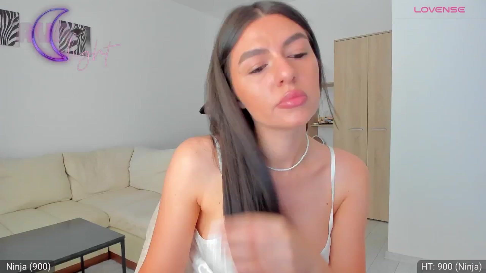 Gallery image thumbnail from AvaMoonlight's myfreecams stream on, 07/28/2024, 15:45 image 20 of 20