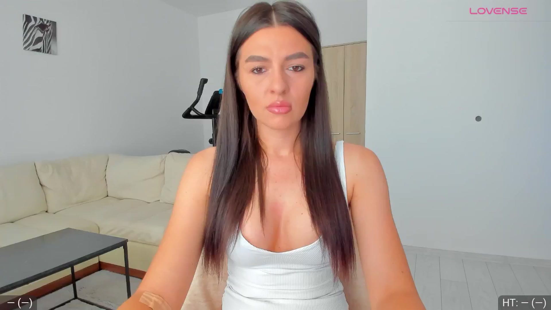 Gallery image thumbnail from AvaMoonlight's myfreecams stream on, 07/29/2024, 16:32 image 1 of 20
