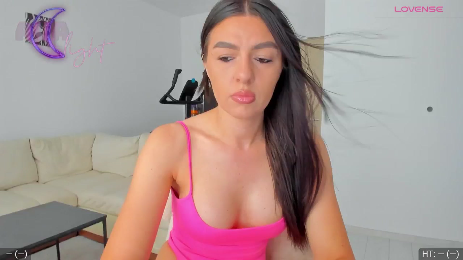 Gallery image thumbnail from AvaMoonlight's myfreecams stream on, 07/30/2024, 15:49 image 6 of 20