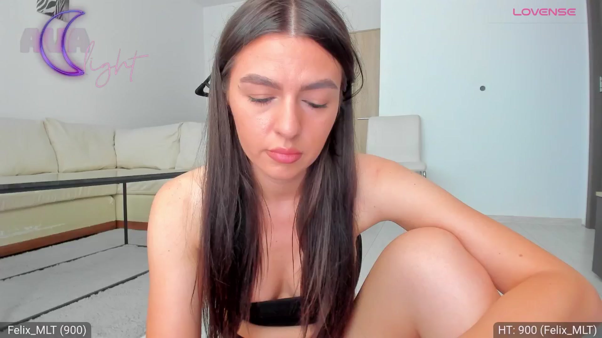 Gallery image thumbnail from AvaMoonlight's myfreecams stream on, 08/07/2024, 16:02 image 1 of 20