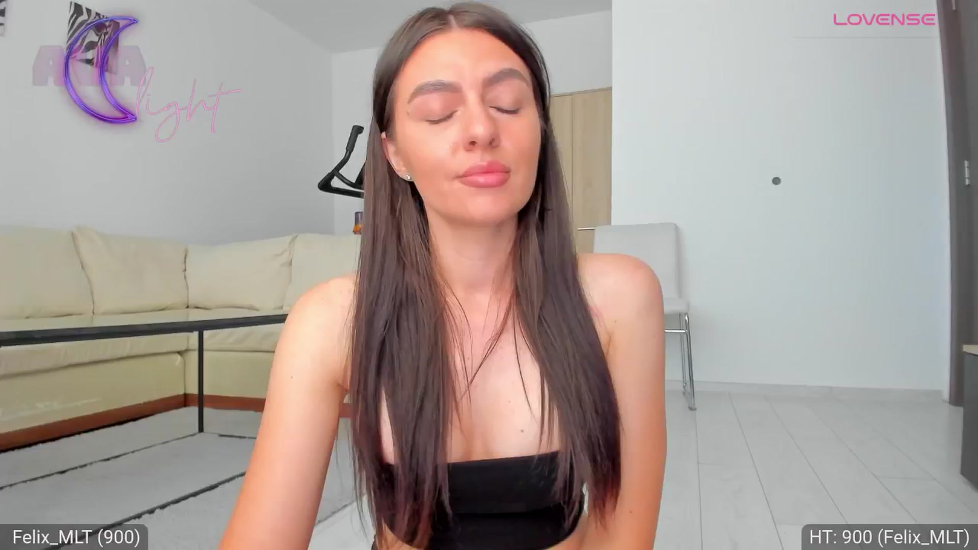 Gallery image thumbnail from AvaMoonlight's myfreecams stream on, 08/07/2024, 16:02 image 18 of 20