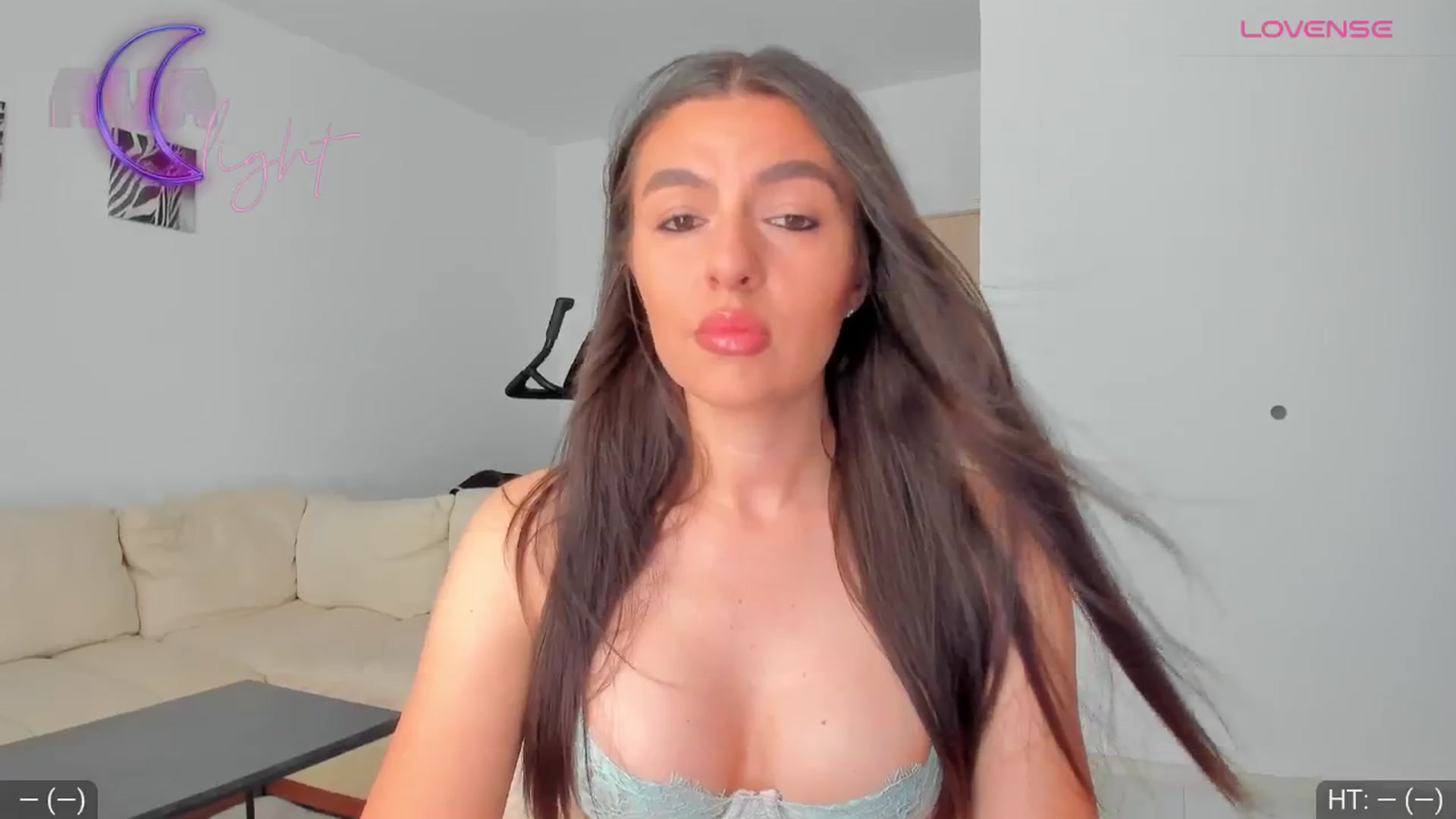 Gallery image thumbnail from AvaMoonlight's myfreecams stream on, 08/23/2024, 16:17 image 8 of 20