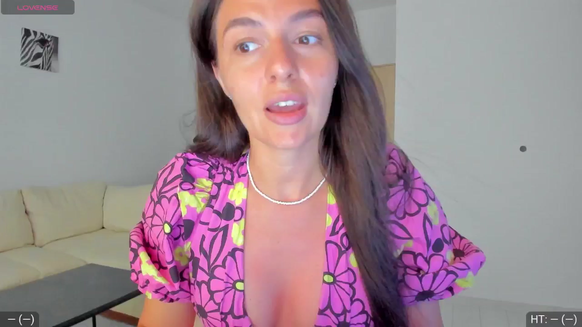 Gallery image thumbnail from AvaMoonlight's myfreecams stream on, 08/28/2024, 15:13 image 13 of 20