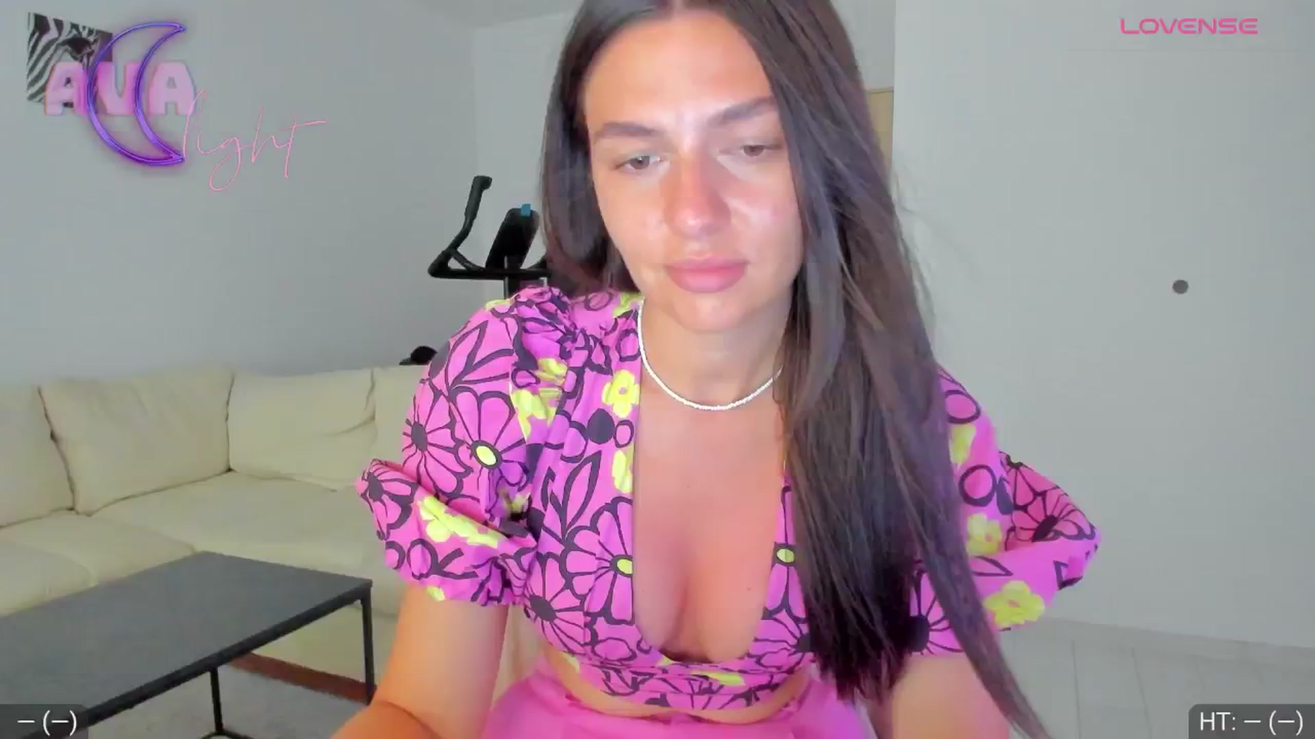 Gallery image thumbnail from AvaMoonlight's myfreecams stream on, 08/28/2024, 16:42 image 1 of 20
