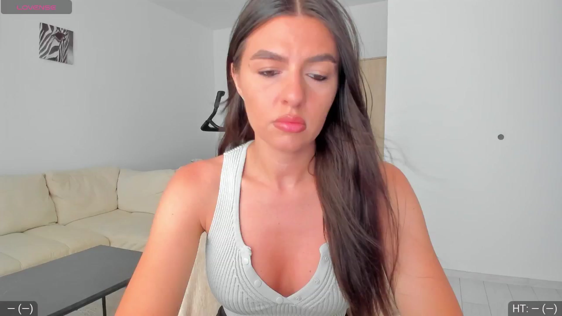 Gallery image thumbnail from AvaMoonlight's myfreecams stream on, 08/29/2024, 16:04 image 1 of 20