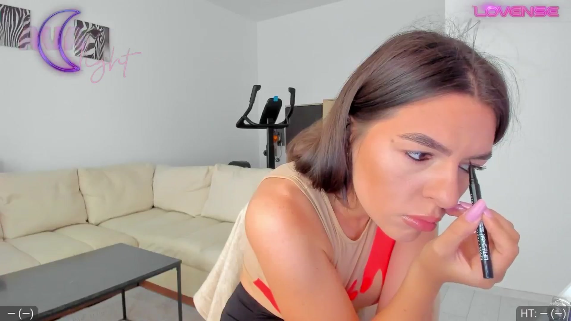 Gallery image thumbnail from AvaMoonlight's myfreecams stream on, 09/06/2024, 16:13 image 2 of 20
