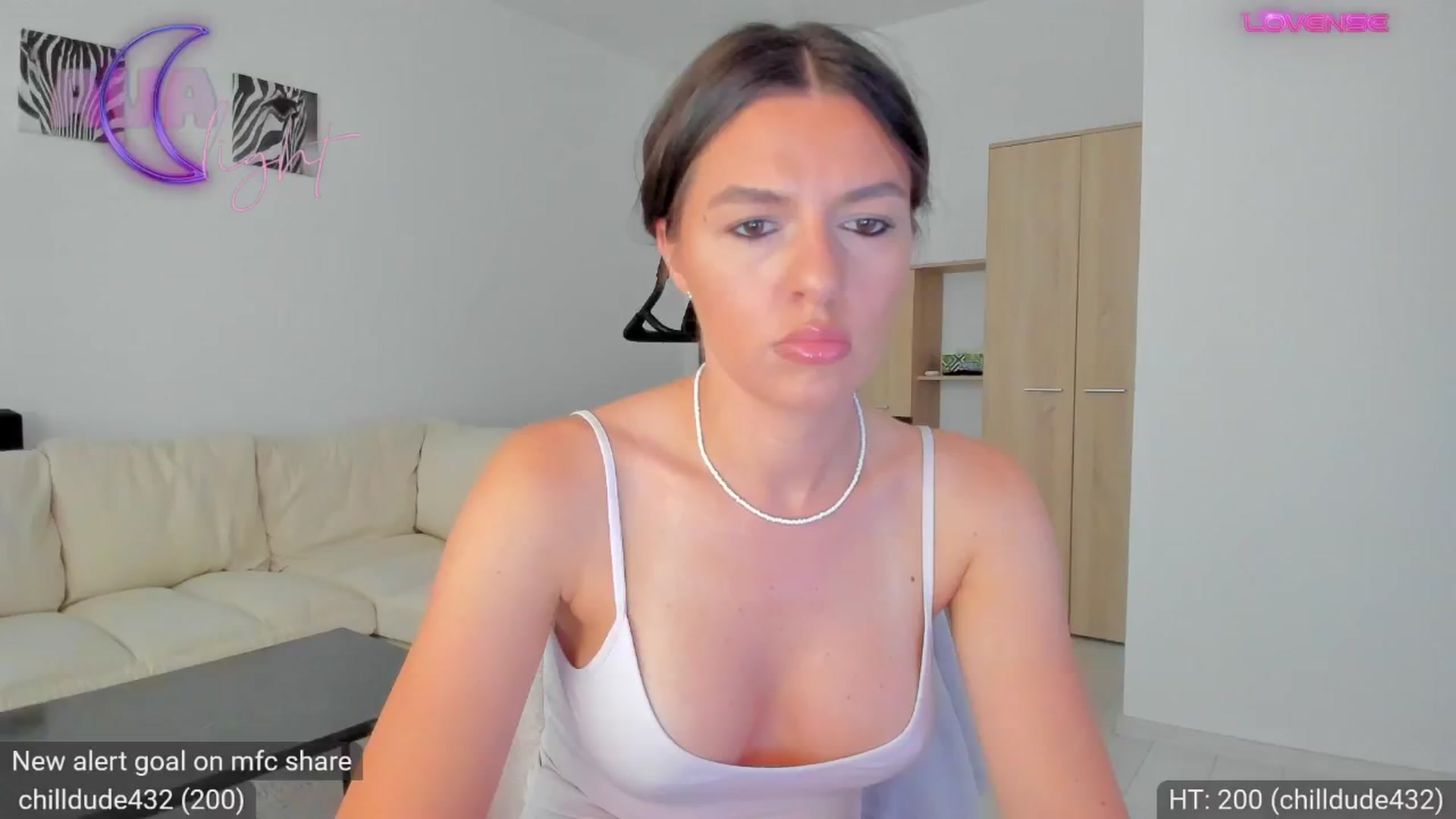 Gallery image thumbnail from AvaMoonlight's myfreecams stream on, 09/17/2024, 15:53 image 14 of 20