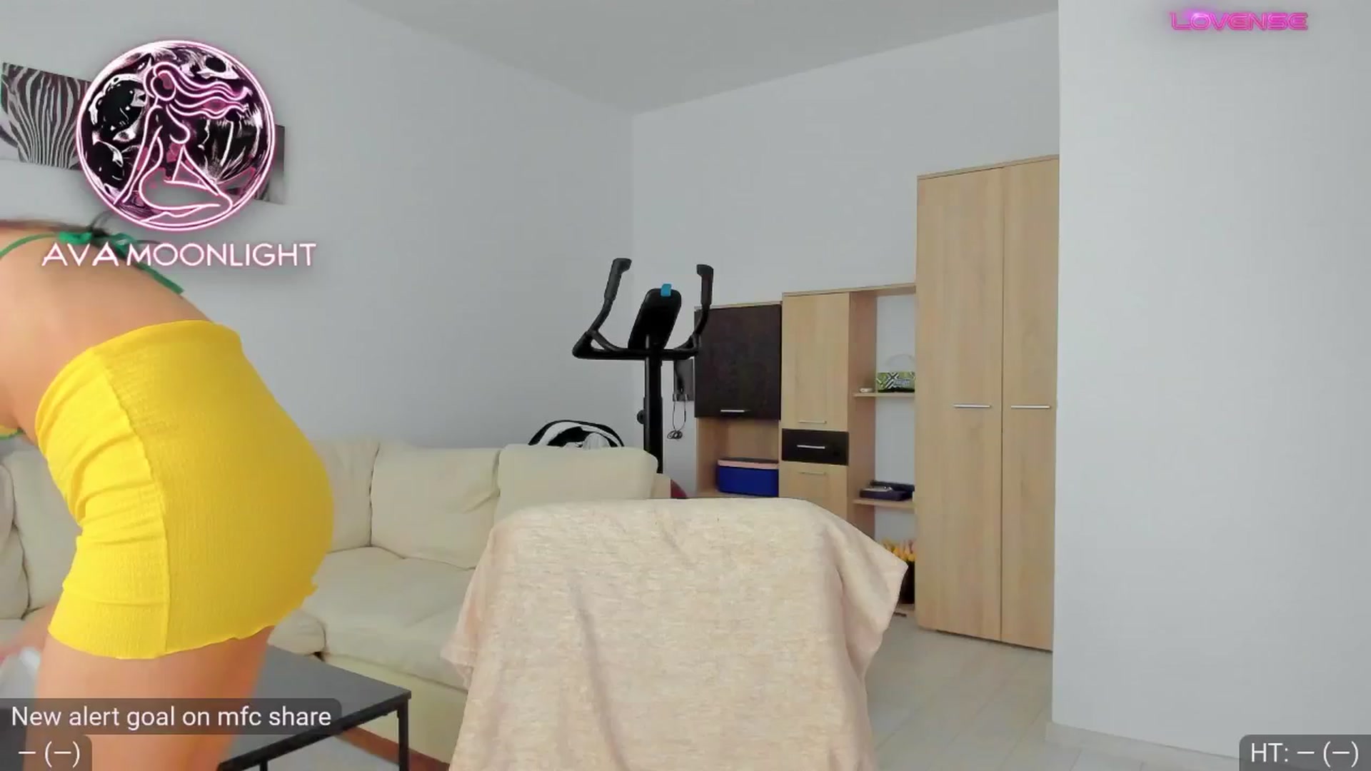 Gallery image thumbnail from AvaMoonlight's myfreecams stream on, 09/25/2024, 16:14 image 3 of 20