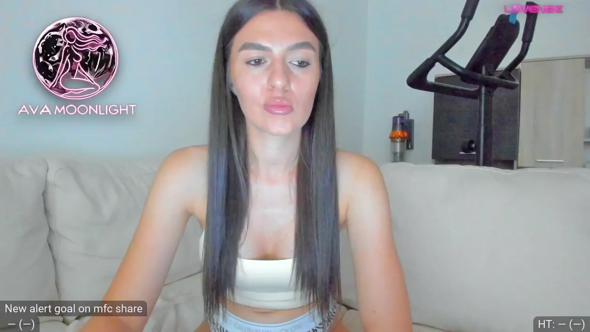 Gallery image thumbnail from AvaMoonlight's myfreecams stream on, 09/27/2024, 16:41 image 12 of 20