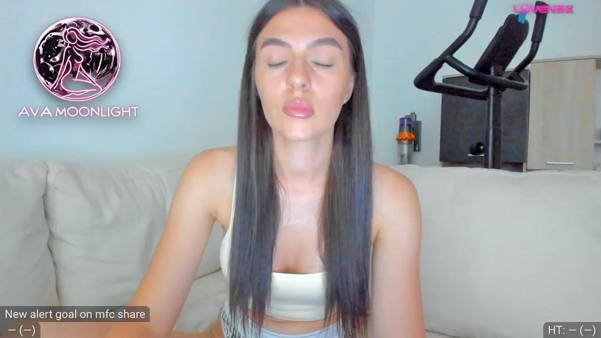 Gallery image thumbnail from AvaMoonlight's myfreecams stream on, 09/27/2024, 16:41 image 11 of 20