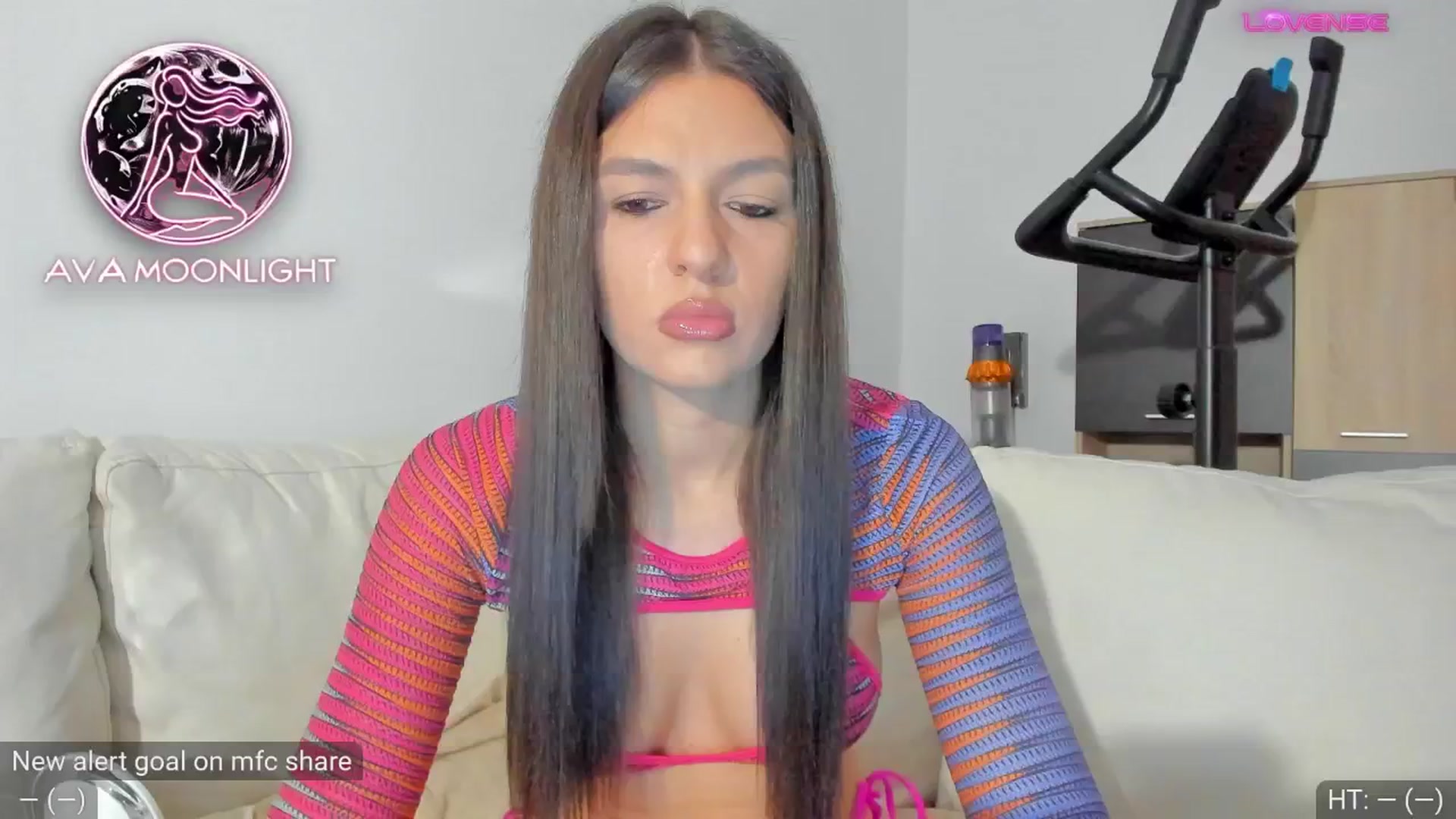 Gallery image thumbnail from AvaMoonlight's myfreecams stream on, 09/30/2024, 16:16 image 5 of 20