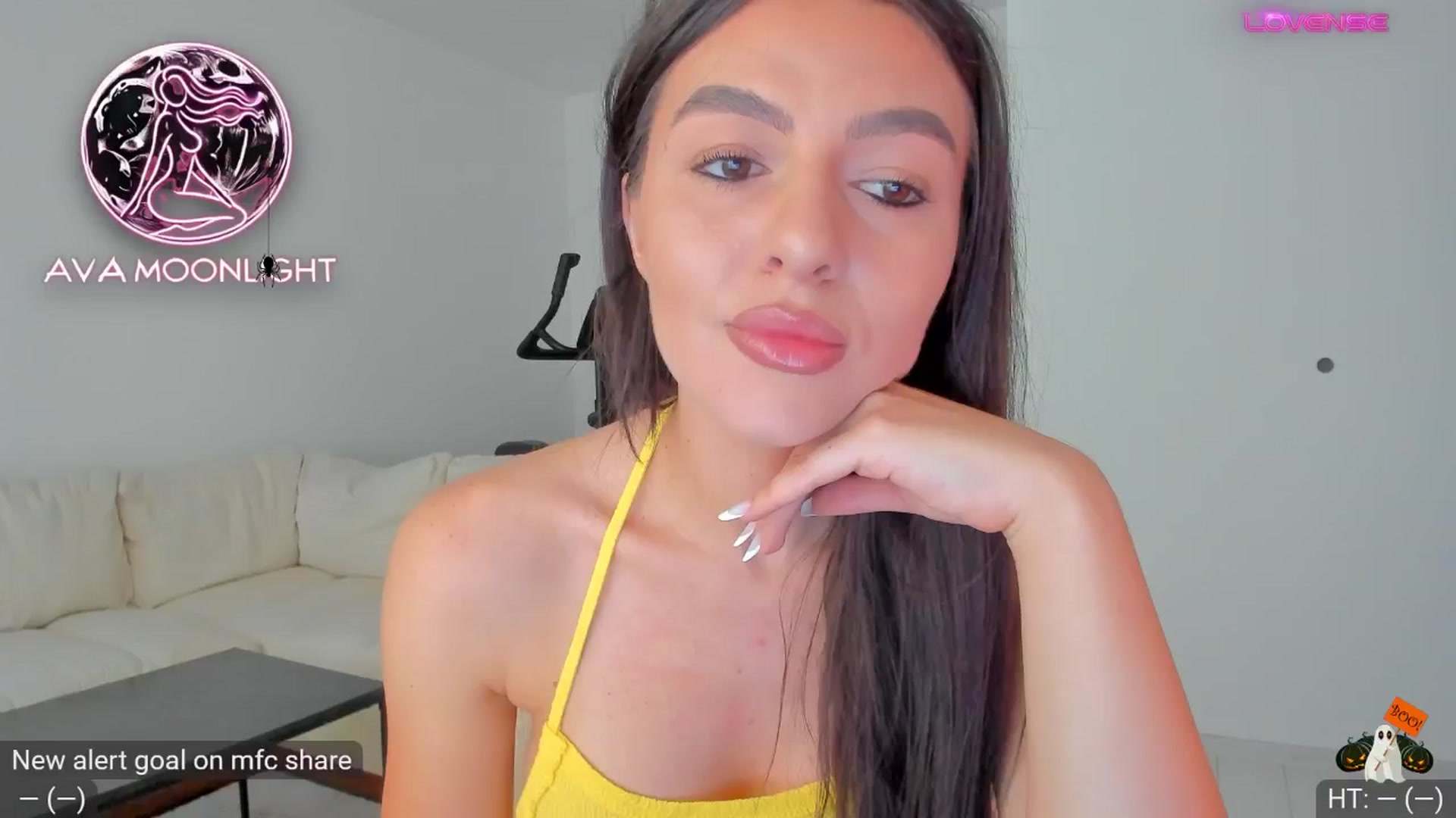 Gallery image thumbnail from AvaMoonlight's myfreecams stream on, 10/02/2024, 15:49 image 2 of 20