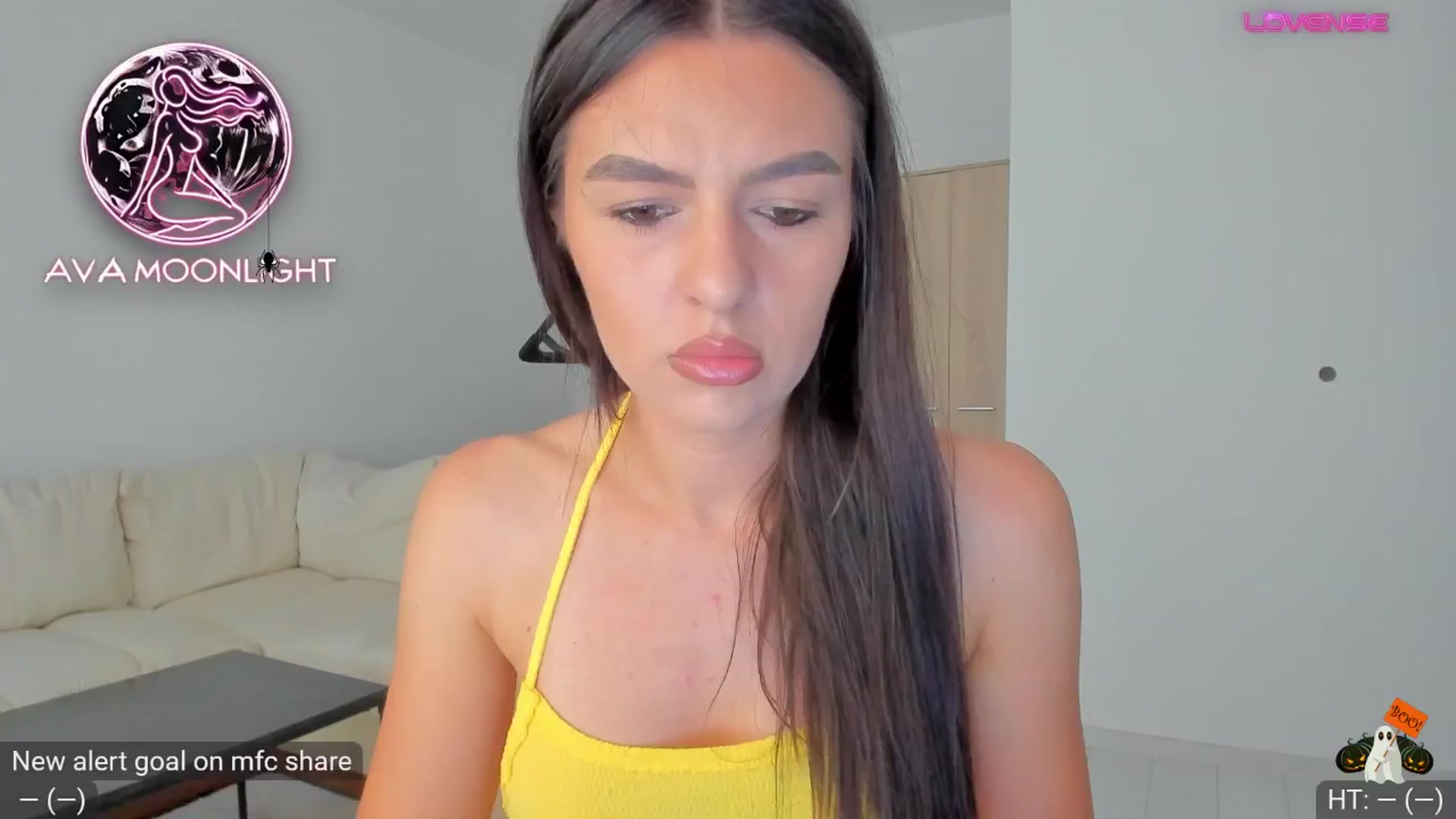 Gallery image thumbnail from AvaMoonlight's myfreecams stream on, 10/02/2024, 15:49 image 3 of 20