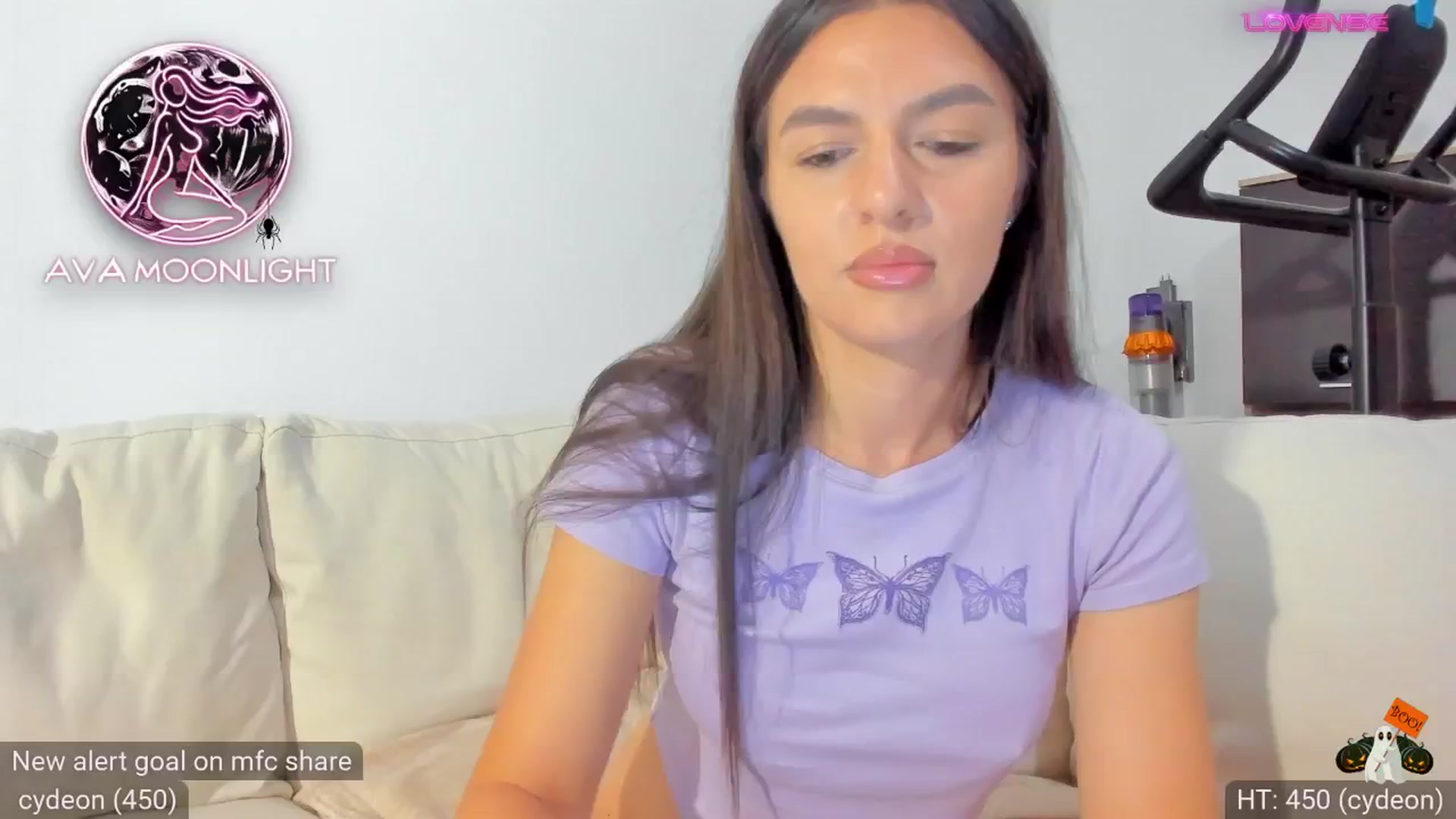 Gallery image thumbnail from AvaMoonlight's myfreecams stream on, 10/03/2024, 24:05 image 9 of 20