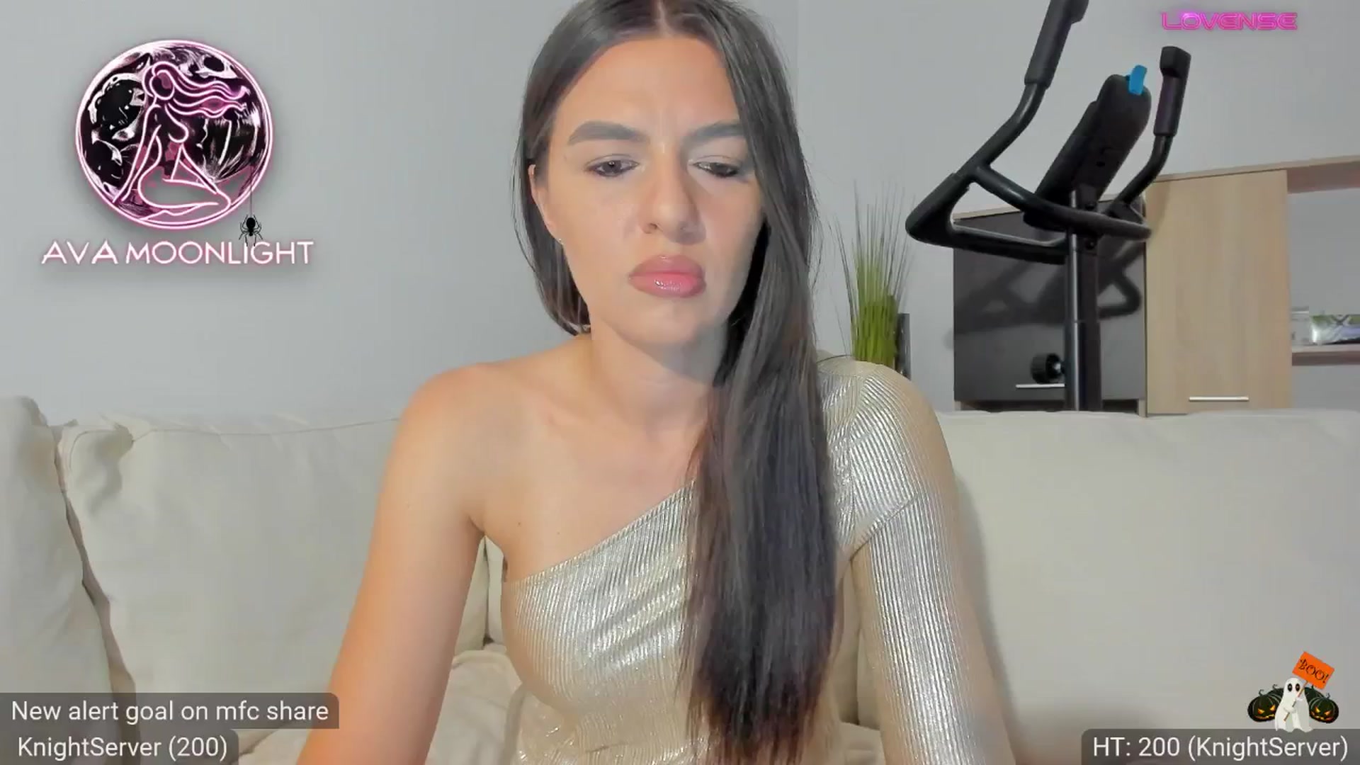Gallery image thumbnail from AvaMoonlight's myfreecams stream on, 10/06/2024, 16:12 image 6 of 20