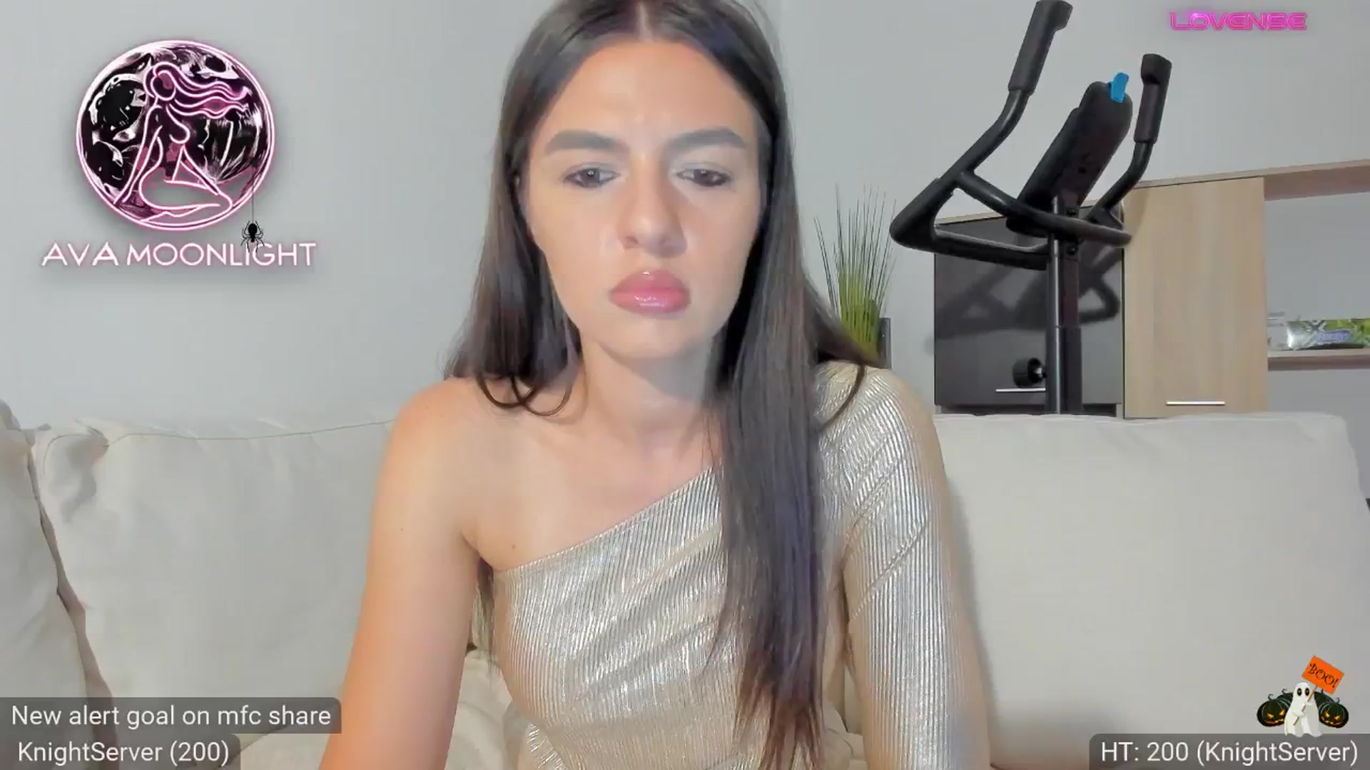 Gallery image thumbnail from AvaMoonlight's myfreecams stream on, 10/06/2024, 16:12 image 11 of 20