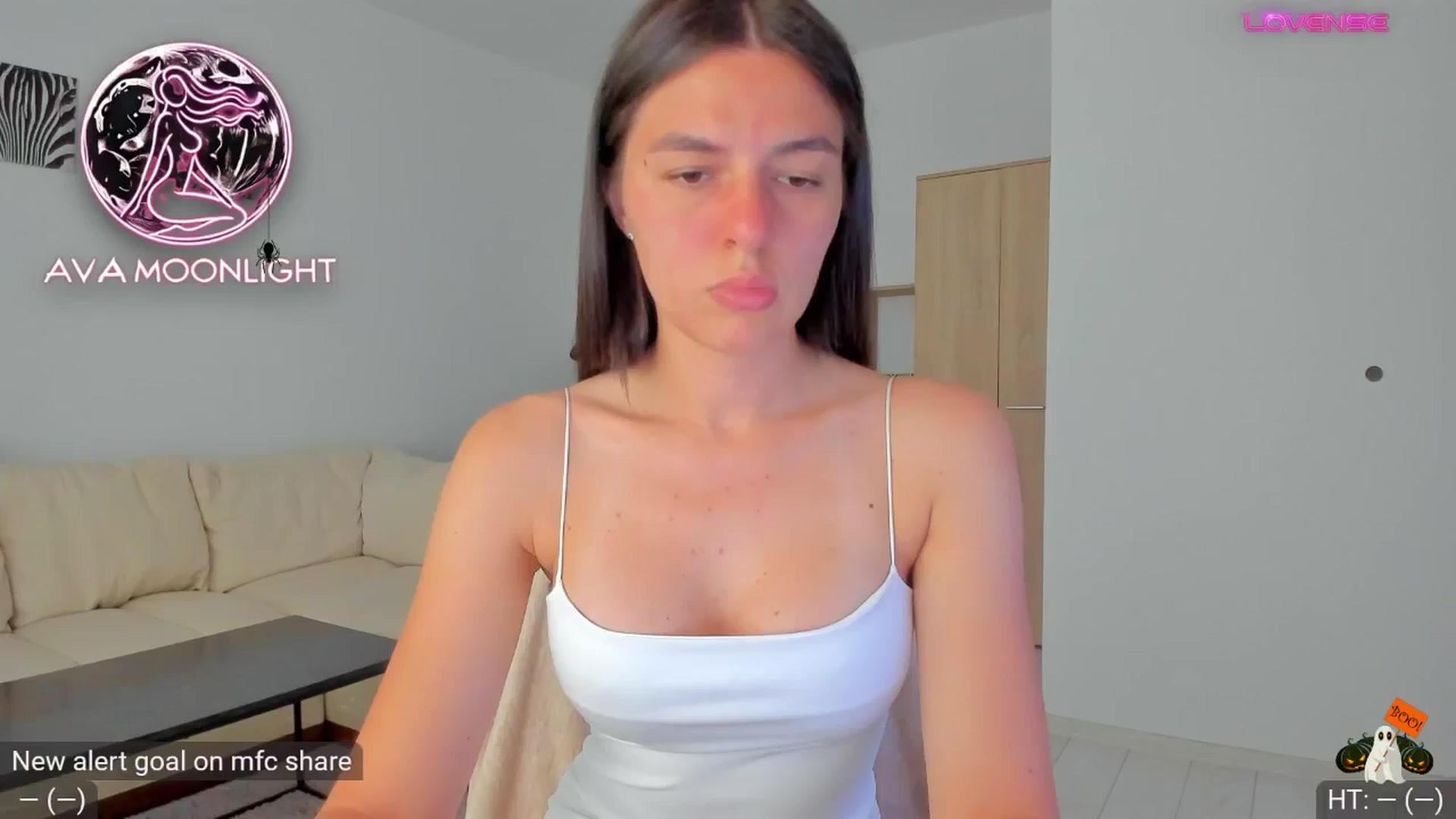 Gallery image thumbnail from AvaMoonlight's myfreecams stream on, 10/09/2024, 16:13 image 1 of 20